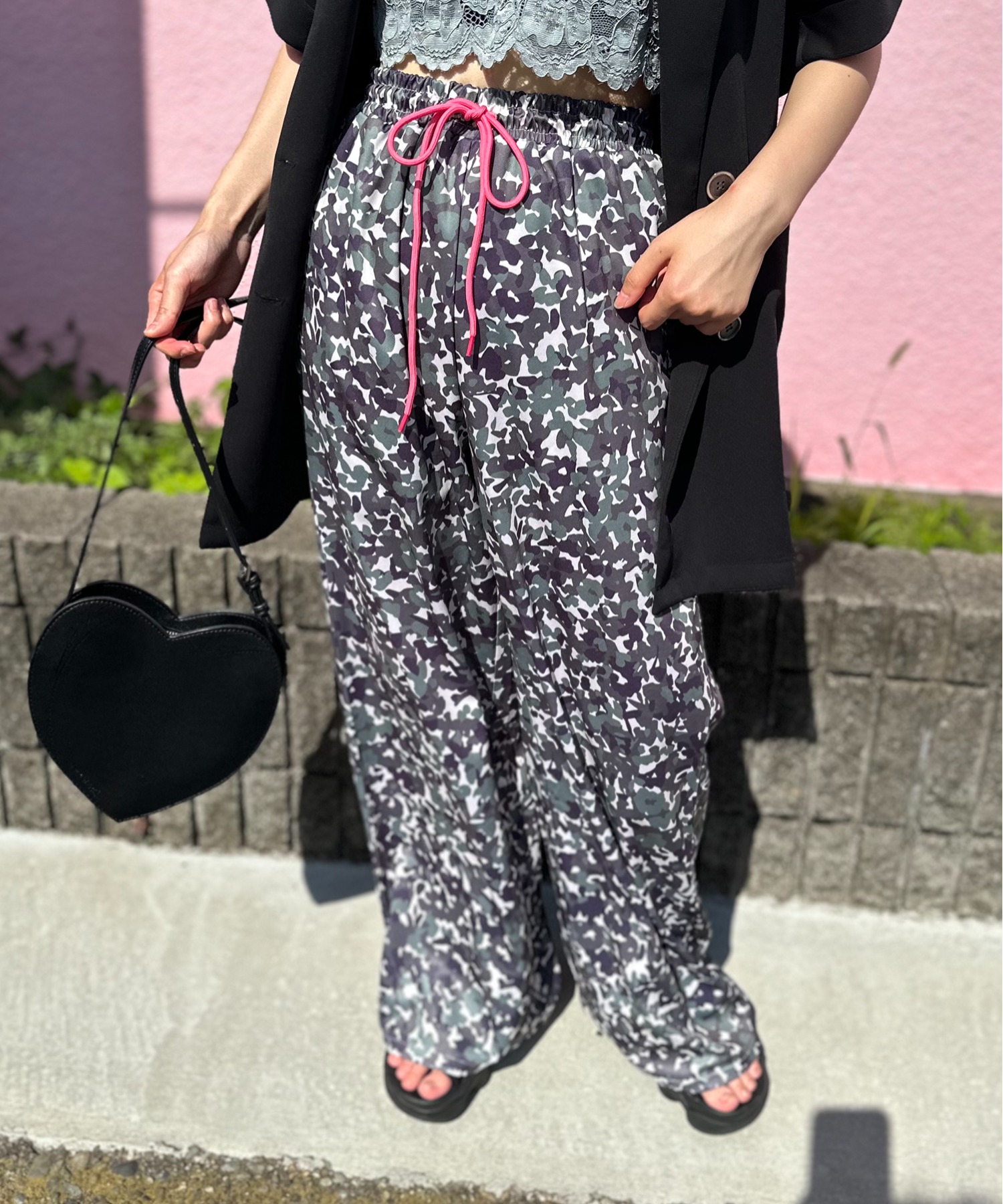 カーキ
model:154cm 着用サイズ:FREE