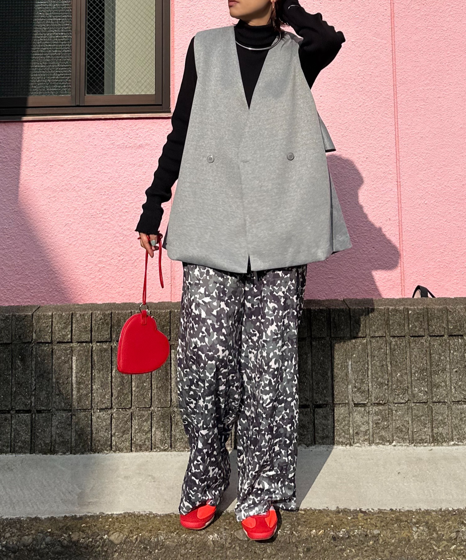 カーキ　 ※ウエストを折り返して着用
model:154cm 着用サイズ:FREE