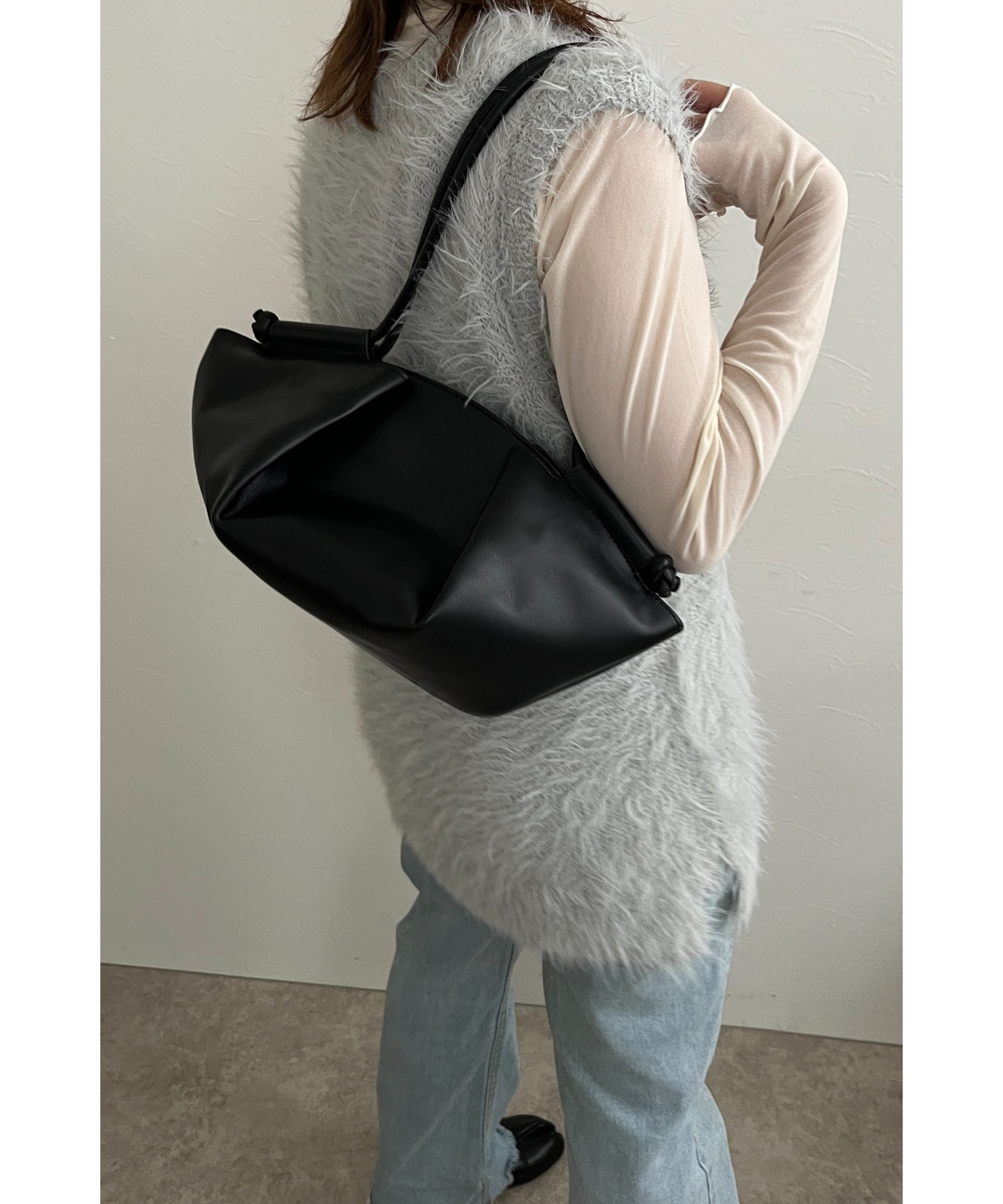 タックボリュームバッグ Palm Riche│Eimee Law & LHELBIE 公式オンラインストア