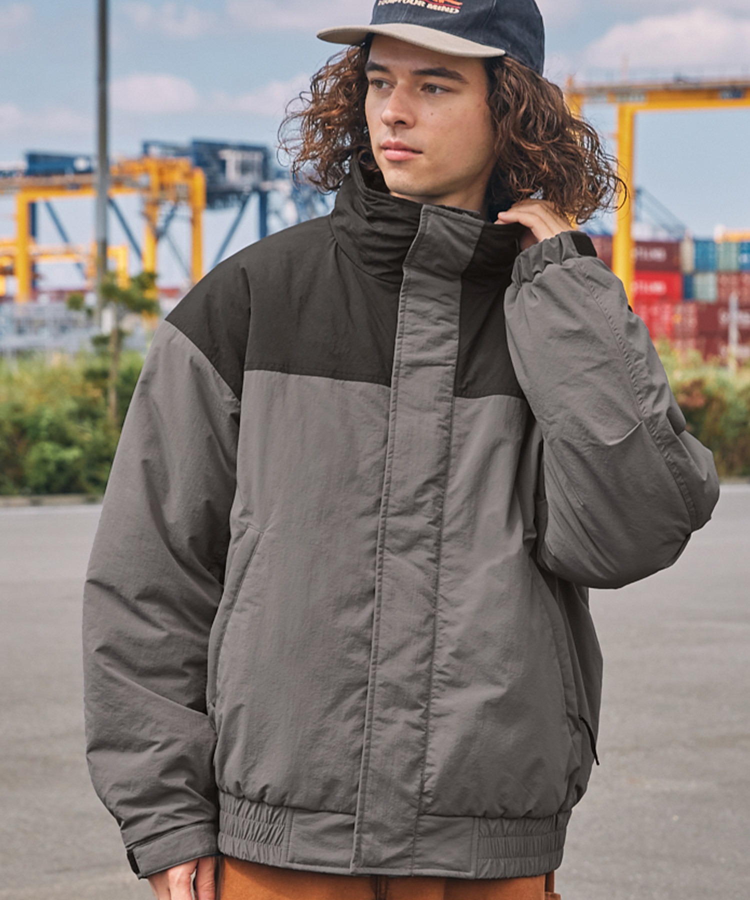 撥水ナイロンタッサー中綿スタンドマウンテンジャケット MONO-MART