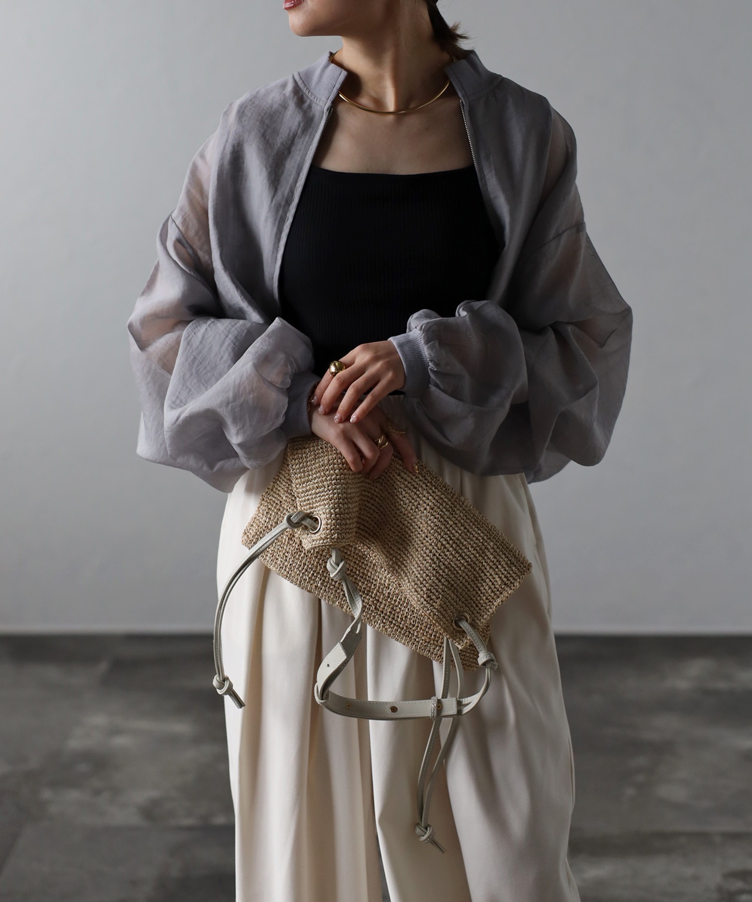 model：H158 着用サイズ：FREE