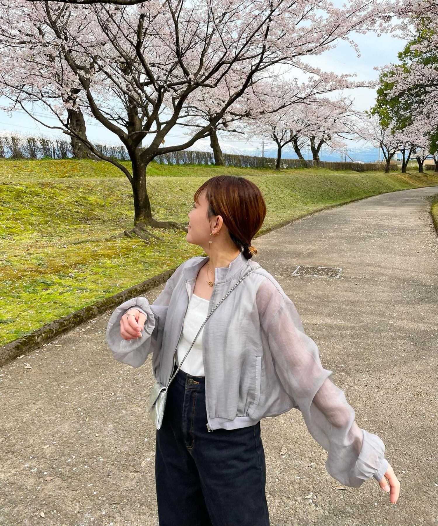 model：H152 着用サイズ：FREE