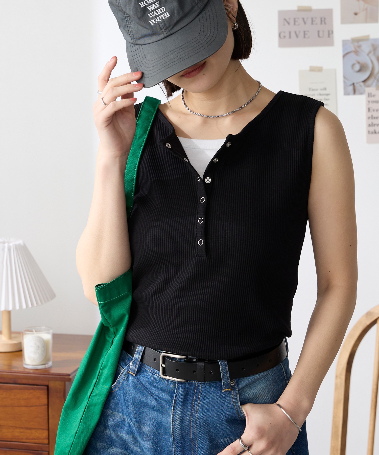 セルフカット ヘンリーネック コンパクト リブ タンクトップ〈UVカット