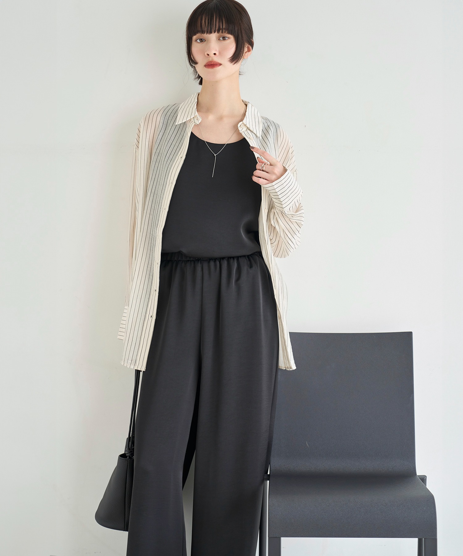 model：H166　着用サイズ：F