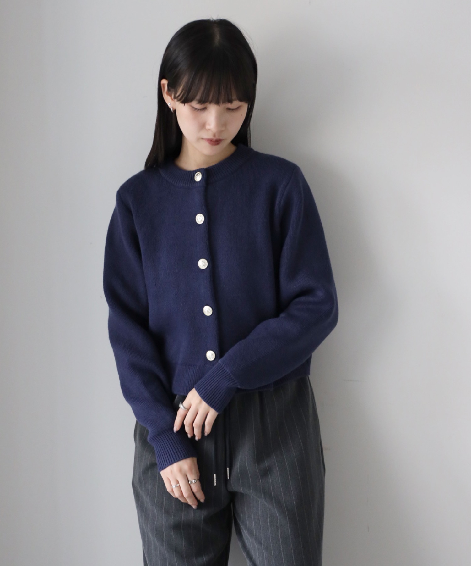 ブルー