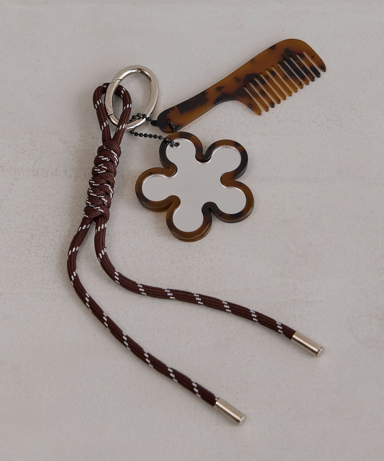 forksy.】ミラー付きコームデザインパラコードチャーム forksy.│MONO