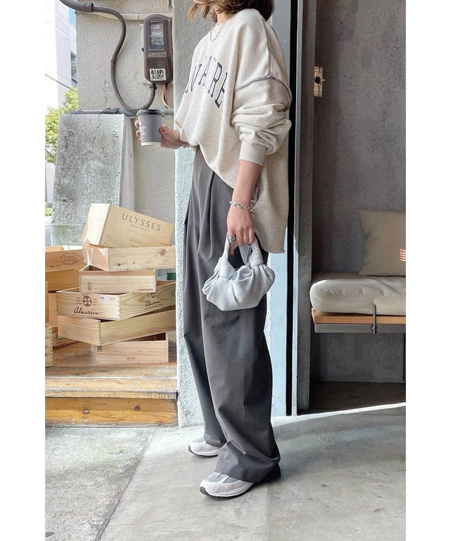 model：H161 着用サイズ：FREE