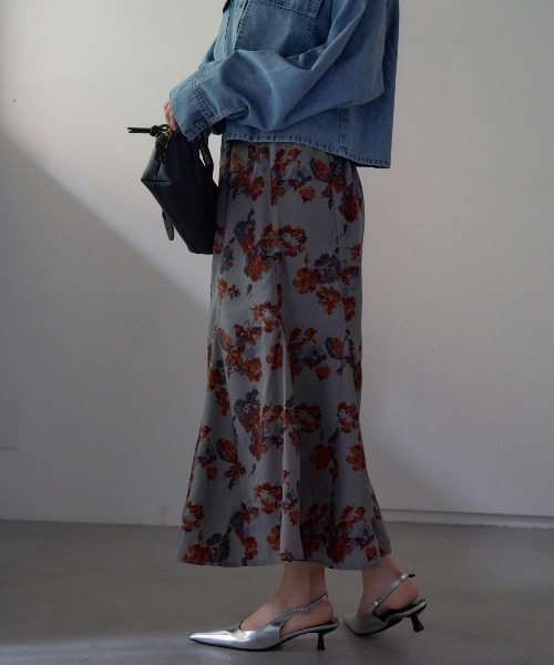 model：164cm / size：F
