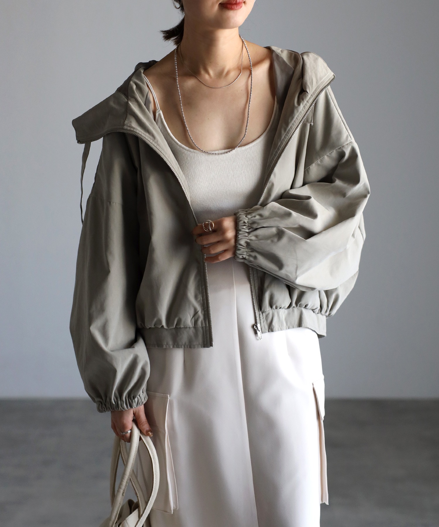 model：H158 着用サイズ：FREE
