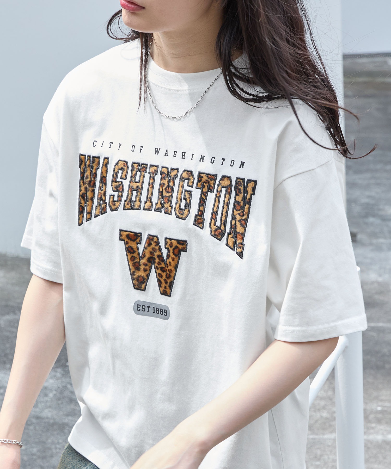 須郷様(カレッジ) カレッジレオパードパッチロゴ刺繍半袖Tシャツ MONO-MART│MONO