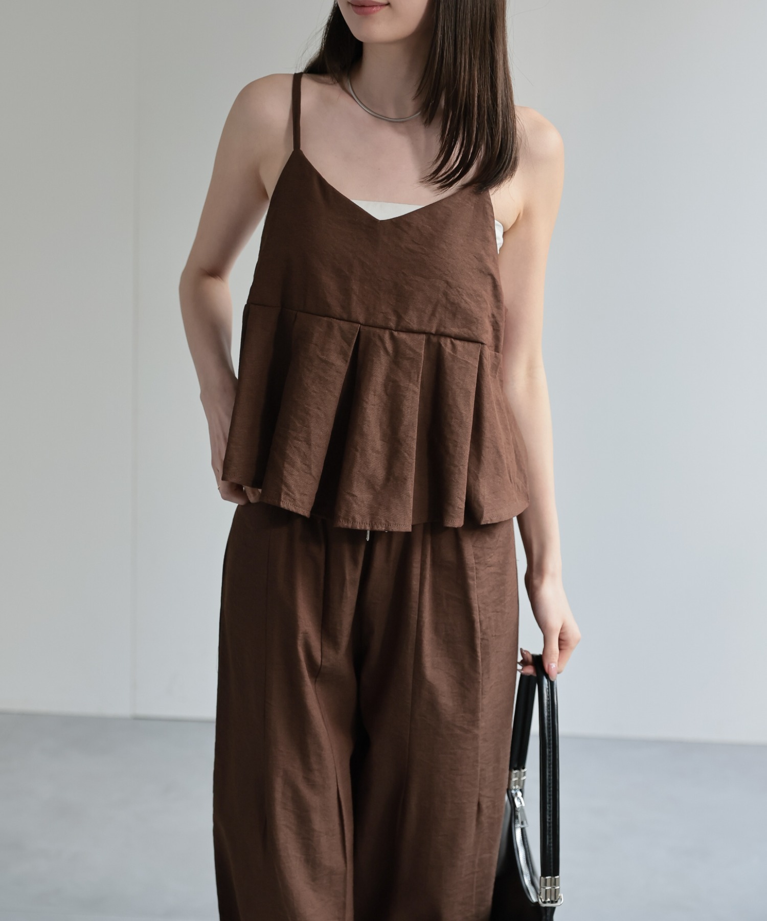 model：162cm 着用サイズ：F