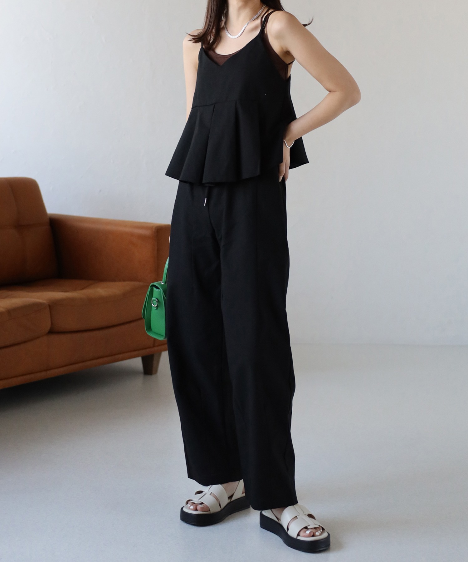 model：162cm 着用サイズ：F