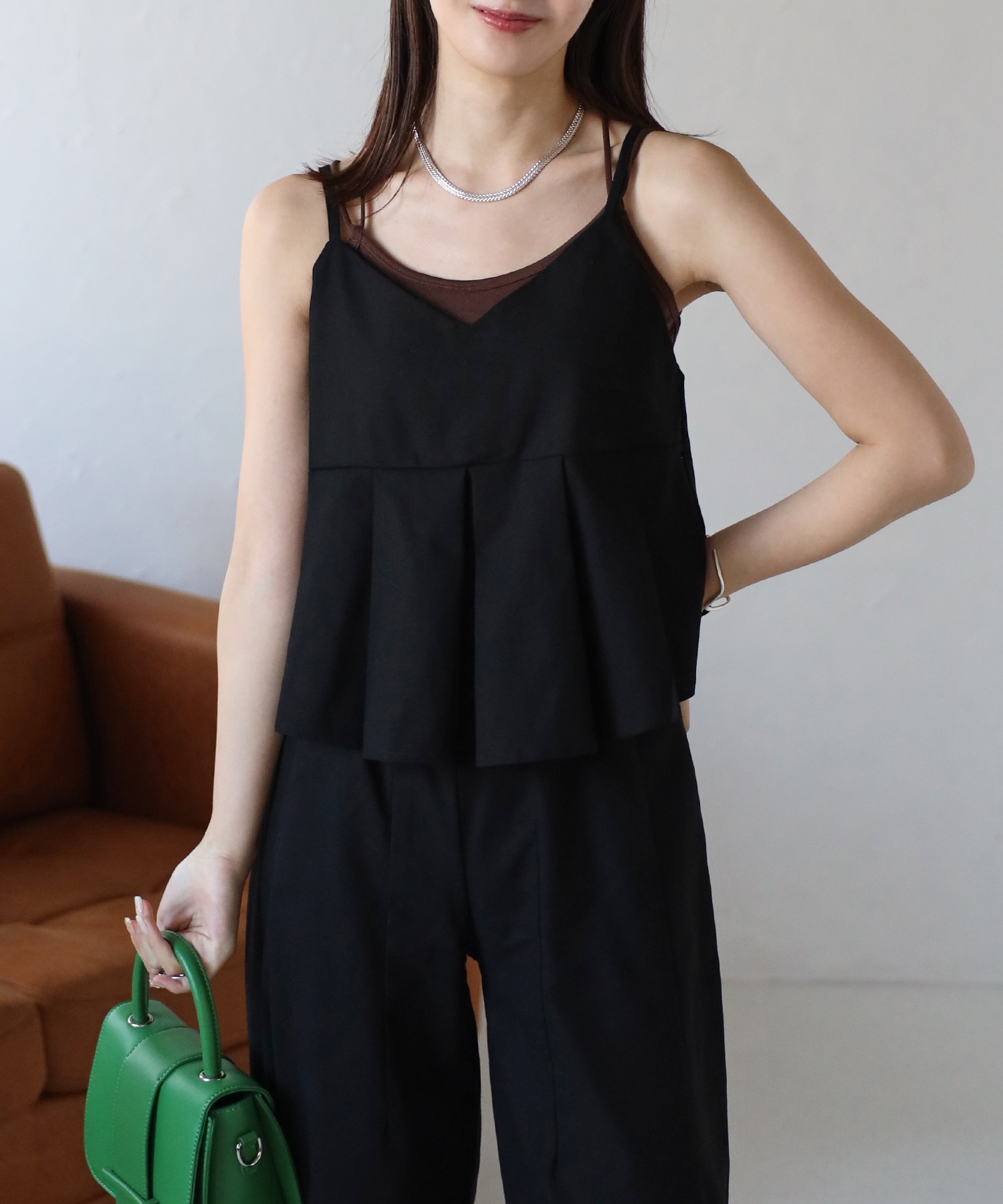 model：162cm 着用サイズ：F