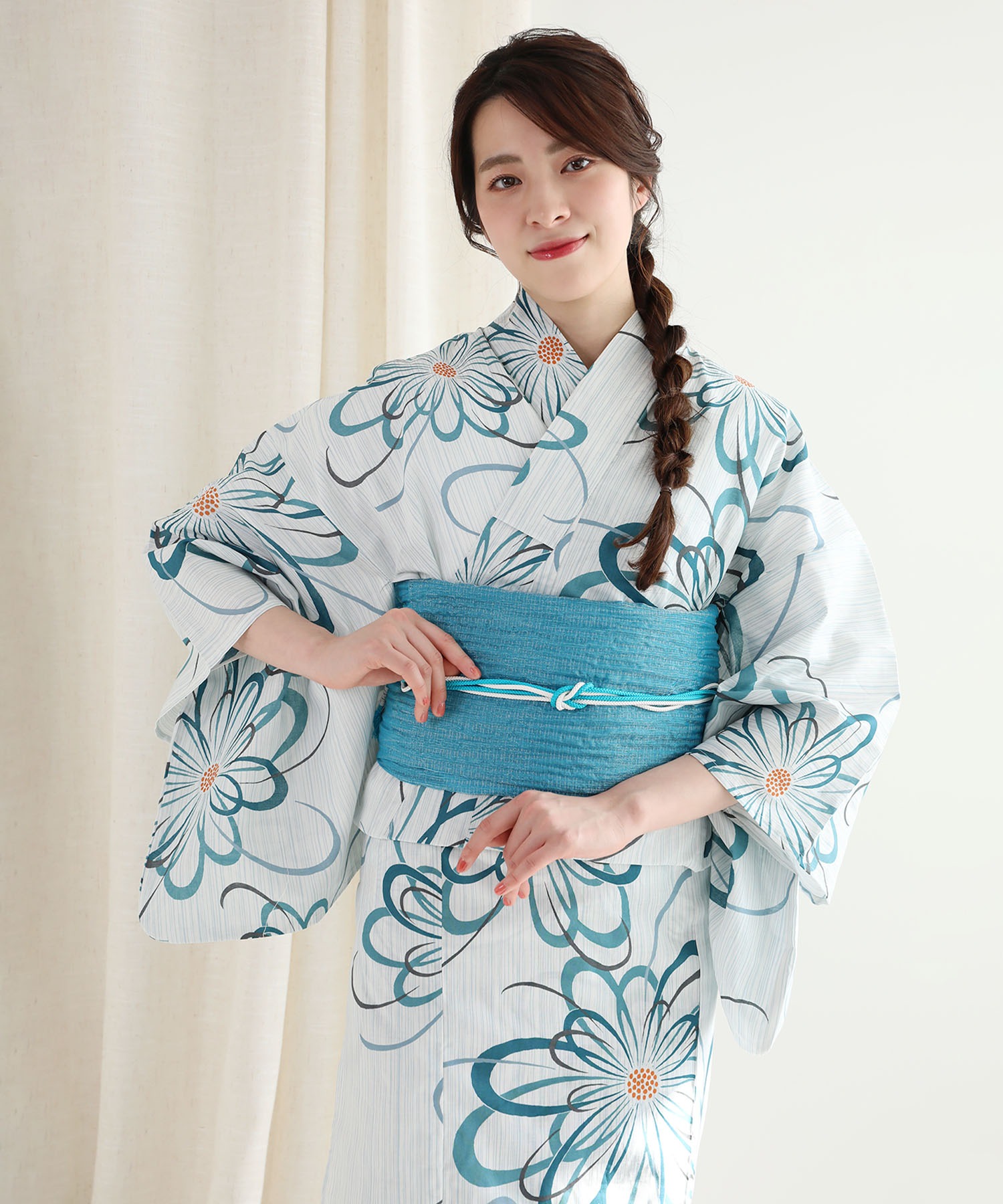 yukaka 花模様コットン浴衣4点セット ゆかた・へこ帯・下駄・髪飾り