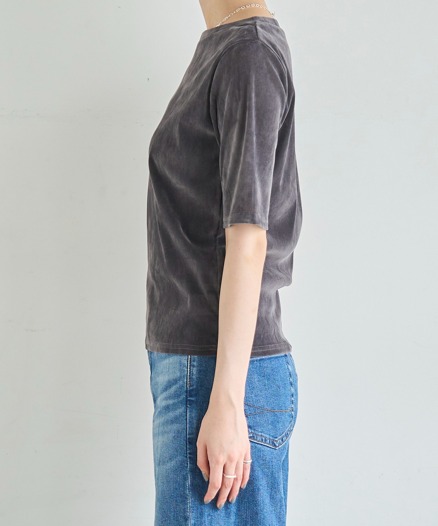 model：H166  着用サイズ：F