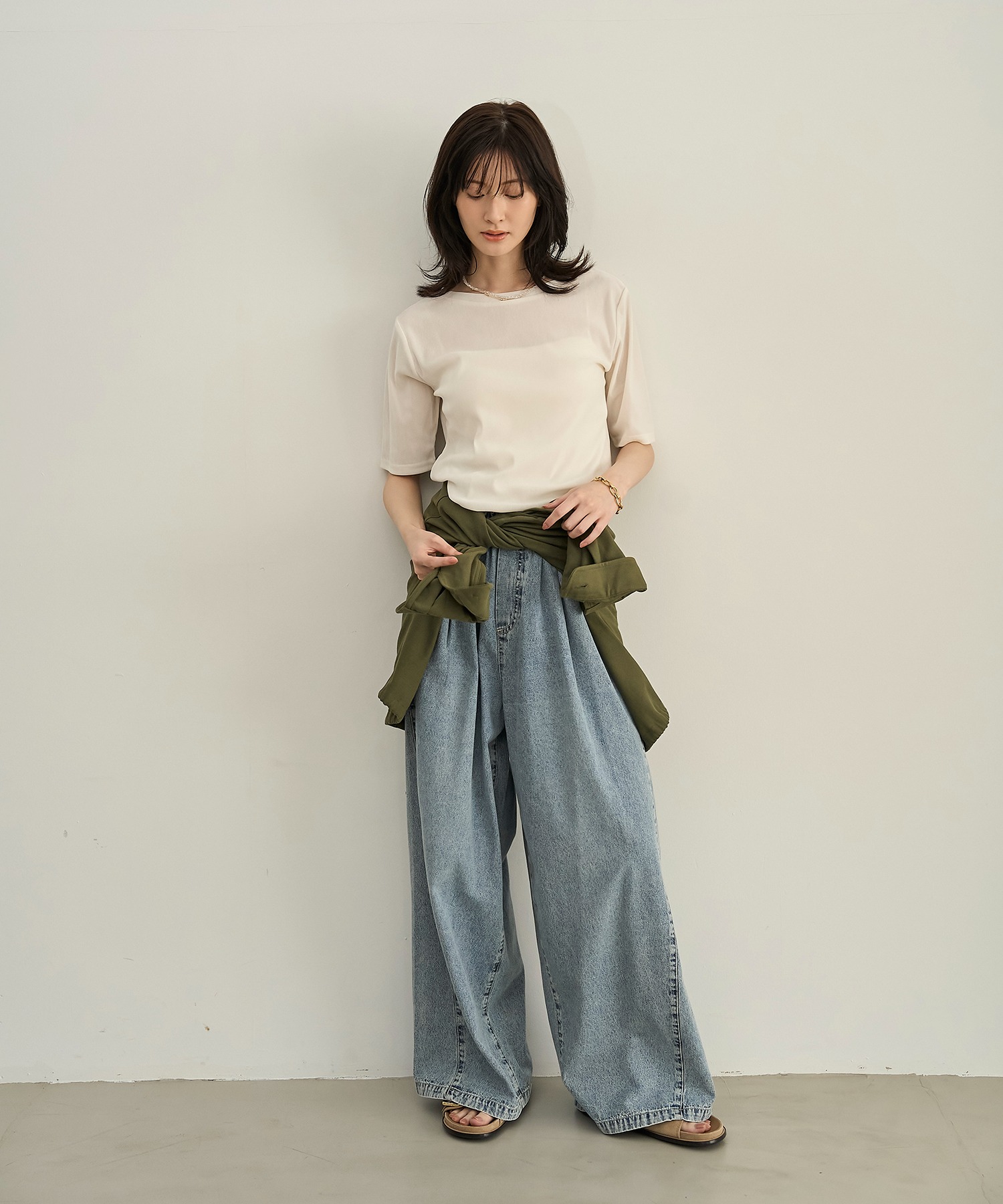 model：H166  着用サイズ：F