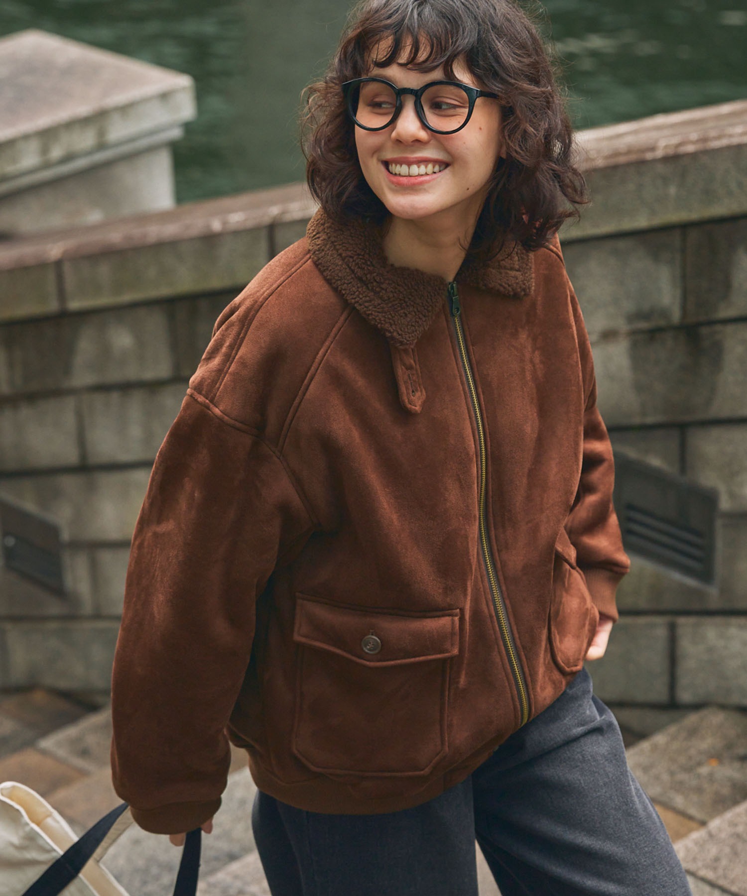 ボア襟付きフェイクムートン ミリタリーブルゾン/フライトジャケット