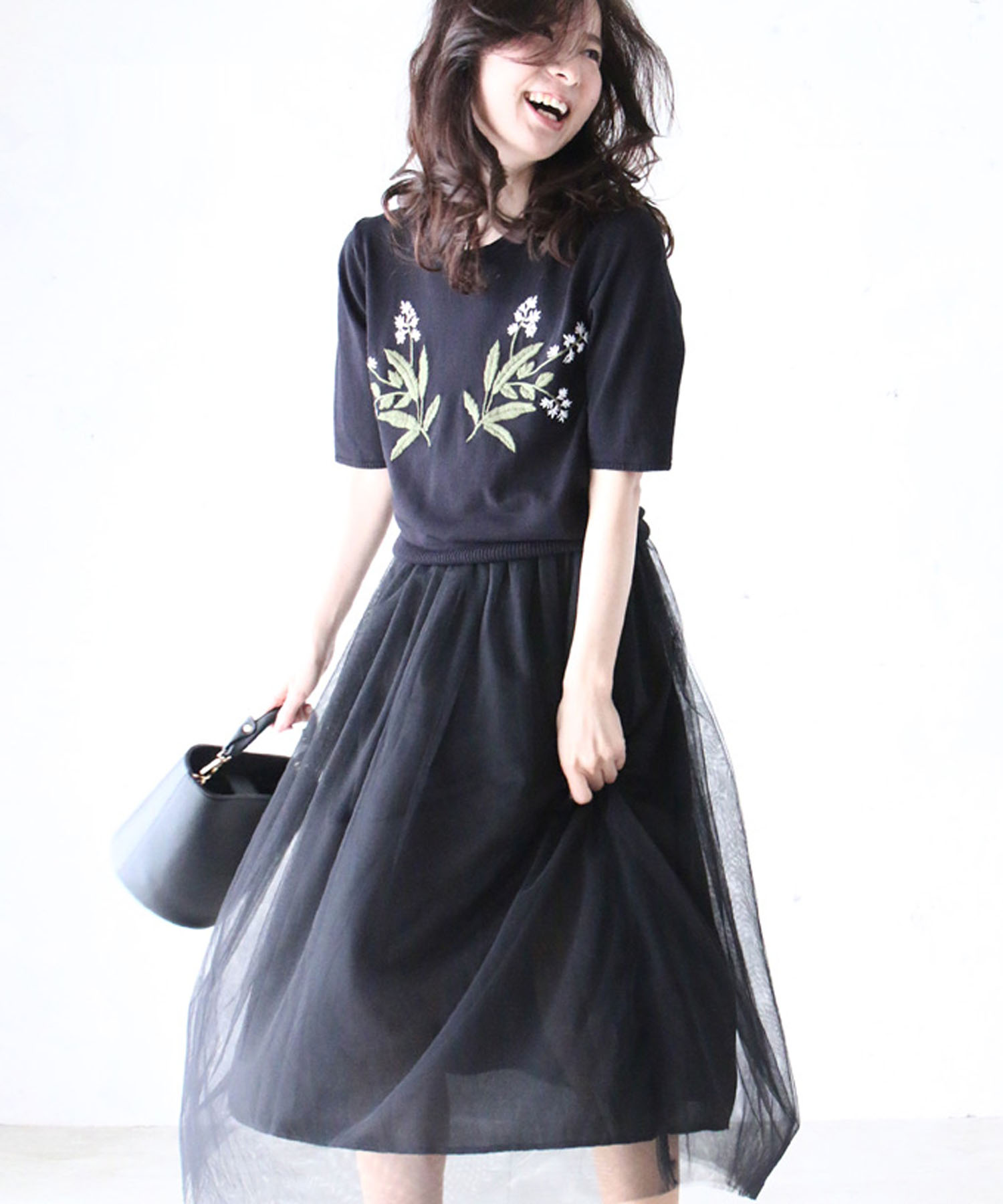 可憐な白花トップスとチュールワンピースセット 花柄刺繍 半袖トップス Csleepcenter Com