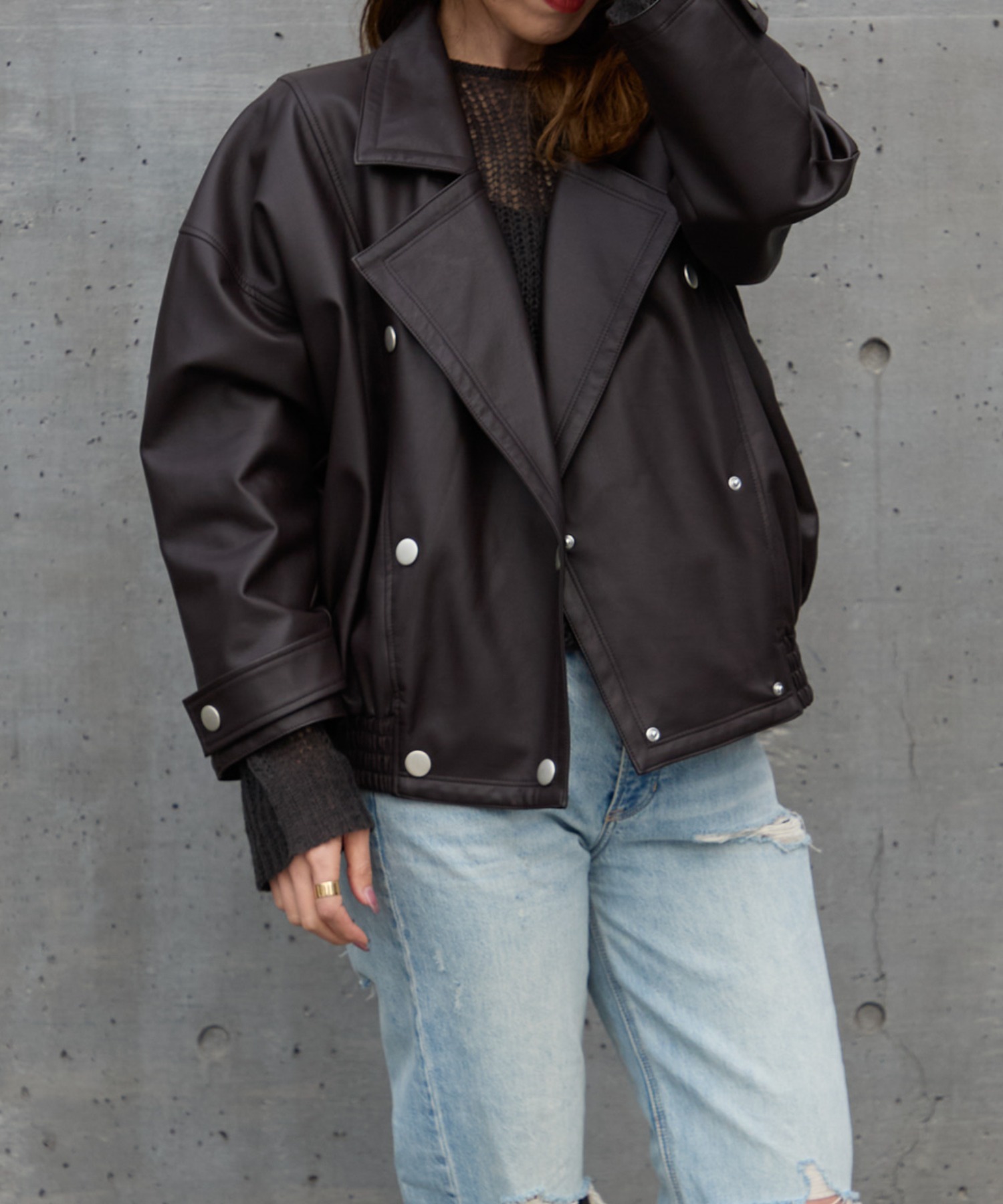 model：164cm / size：F