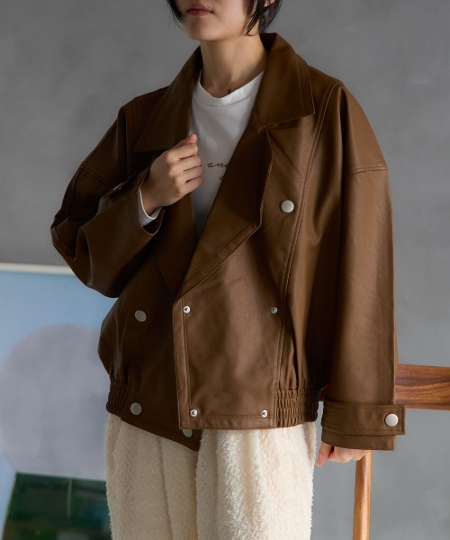 model：160cm / size：F