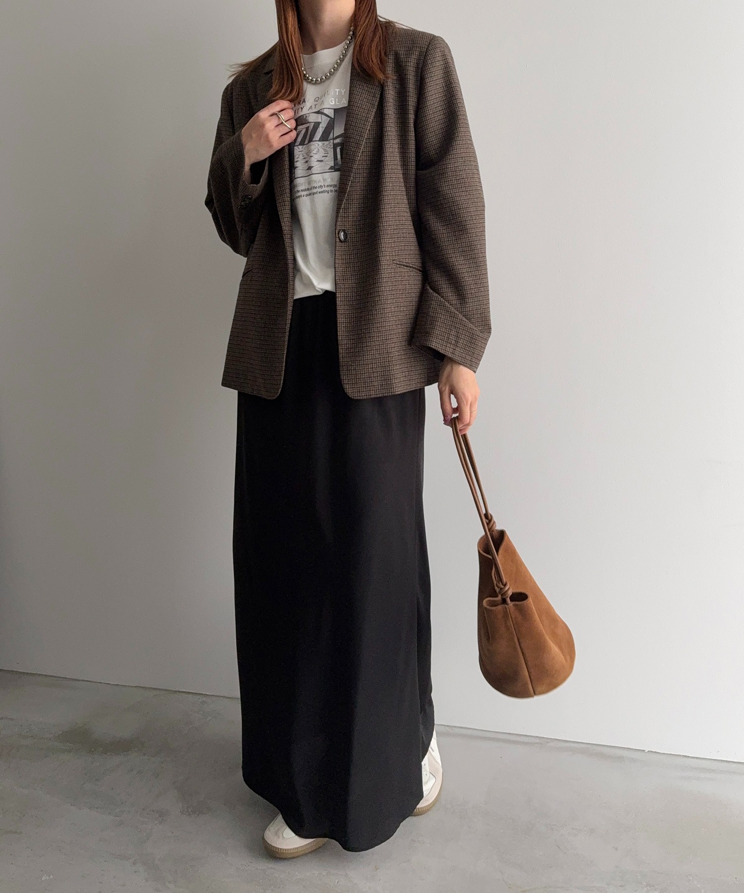 model：H166　着用サイズ：M