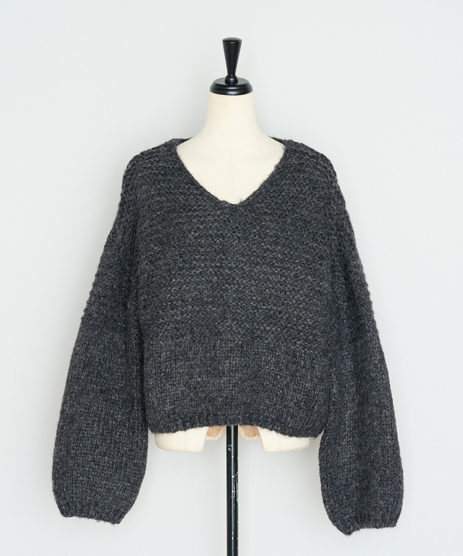 CHARCOAL-GRAY