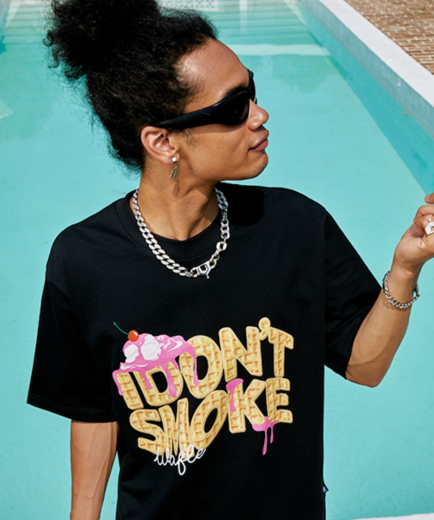 A'GEM/9 × .kom『DONSMOKE/ドンスモーク』アイスTEE 半袖