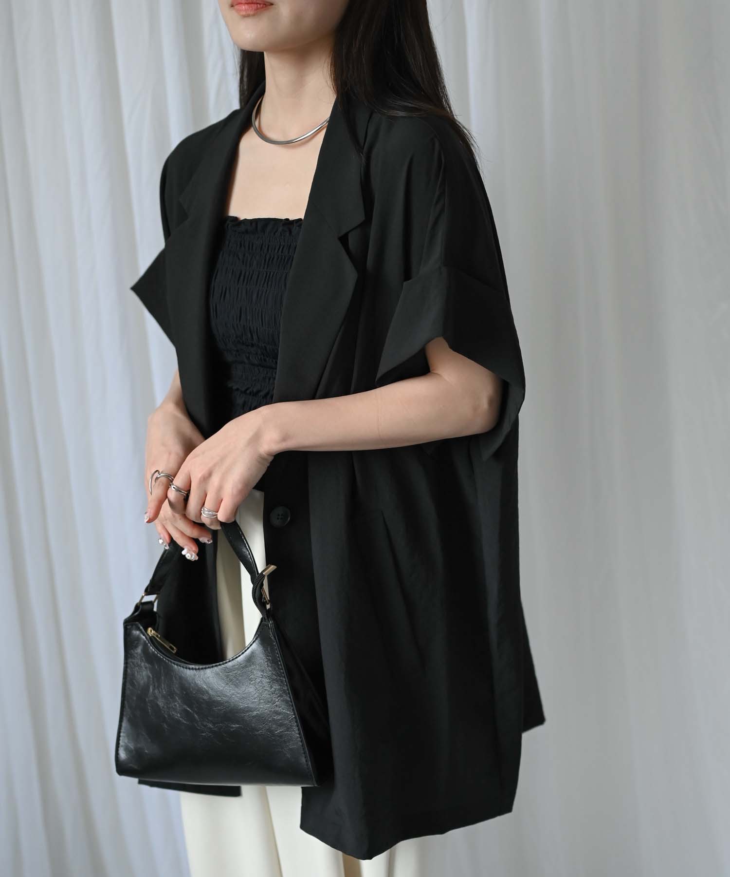 model：H157 着用サイズ：M