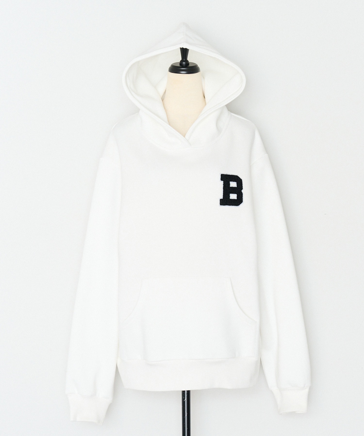 OFF-WHITE