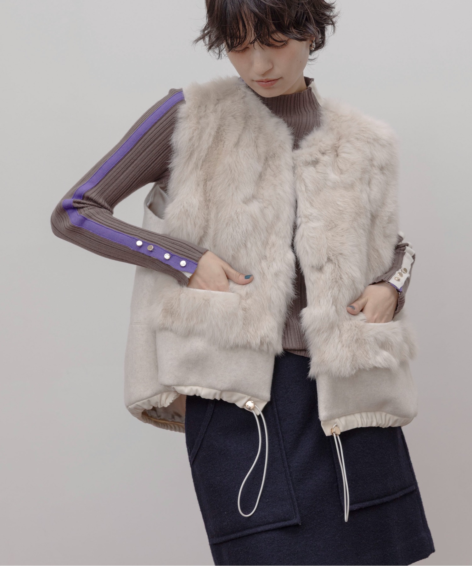 デザインダウンベスト　Eimee Law デザインダウンベストEimee Law