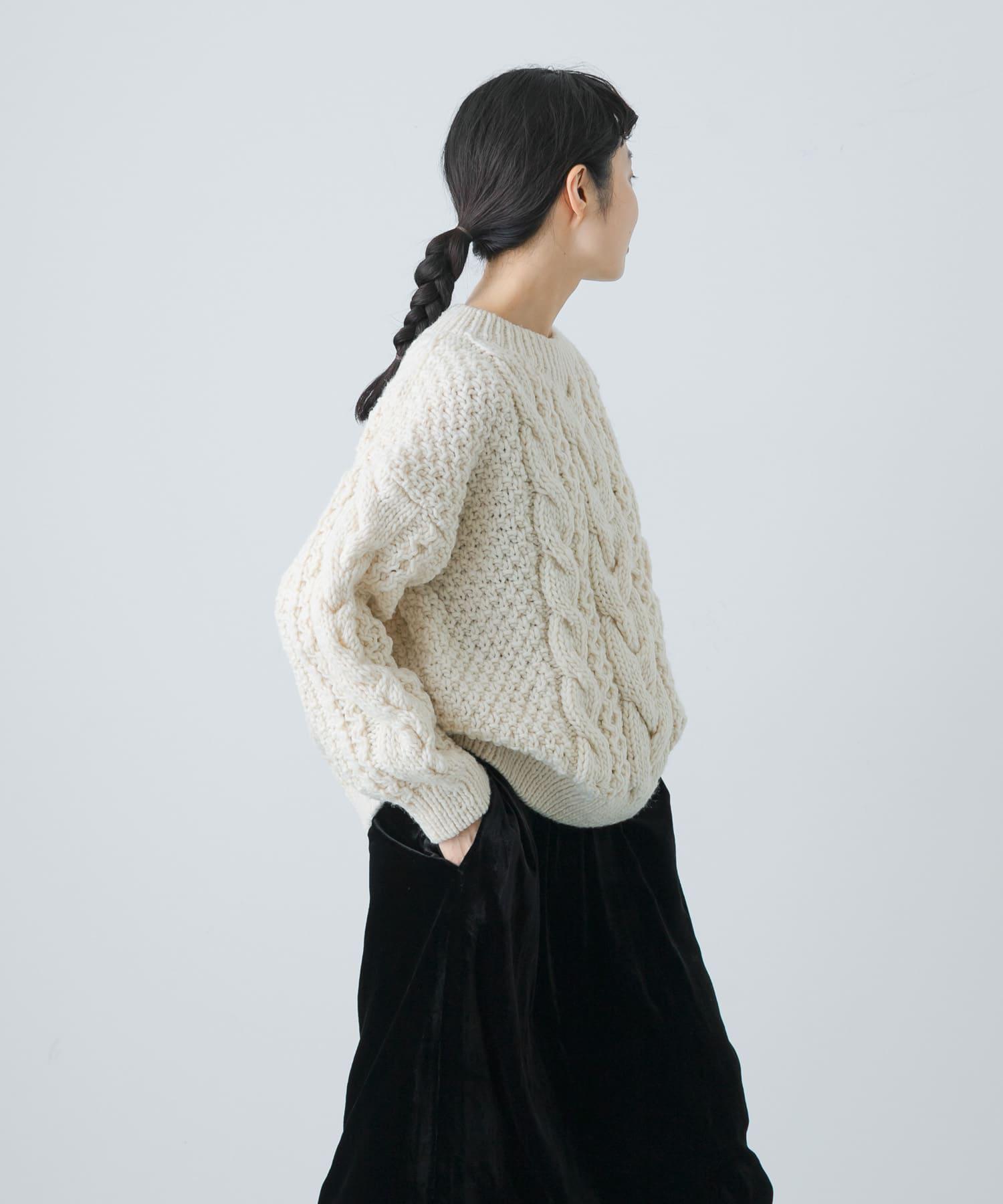 ペルーアランクルーネックニット