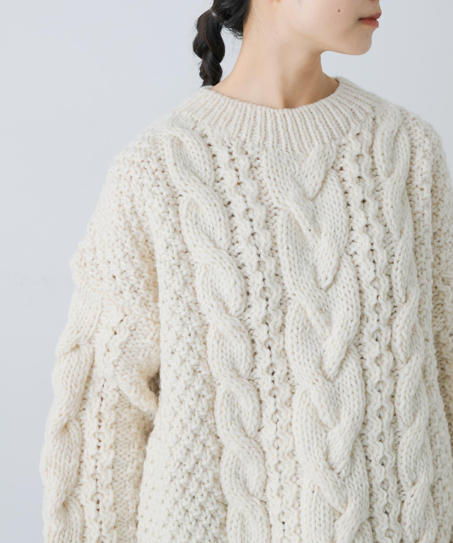 ペルーアランクルーネックニット