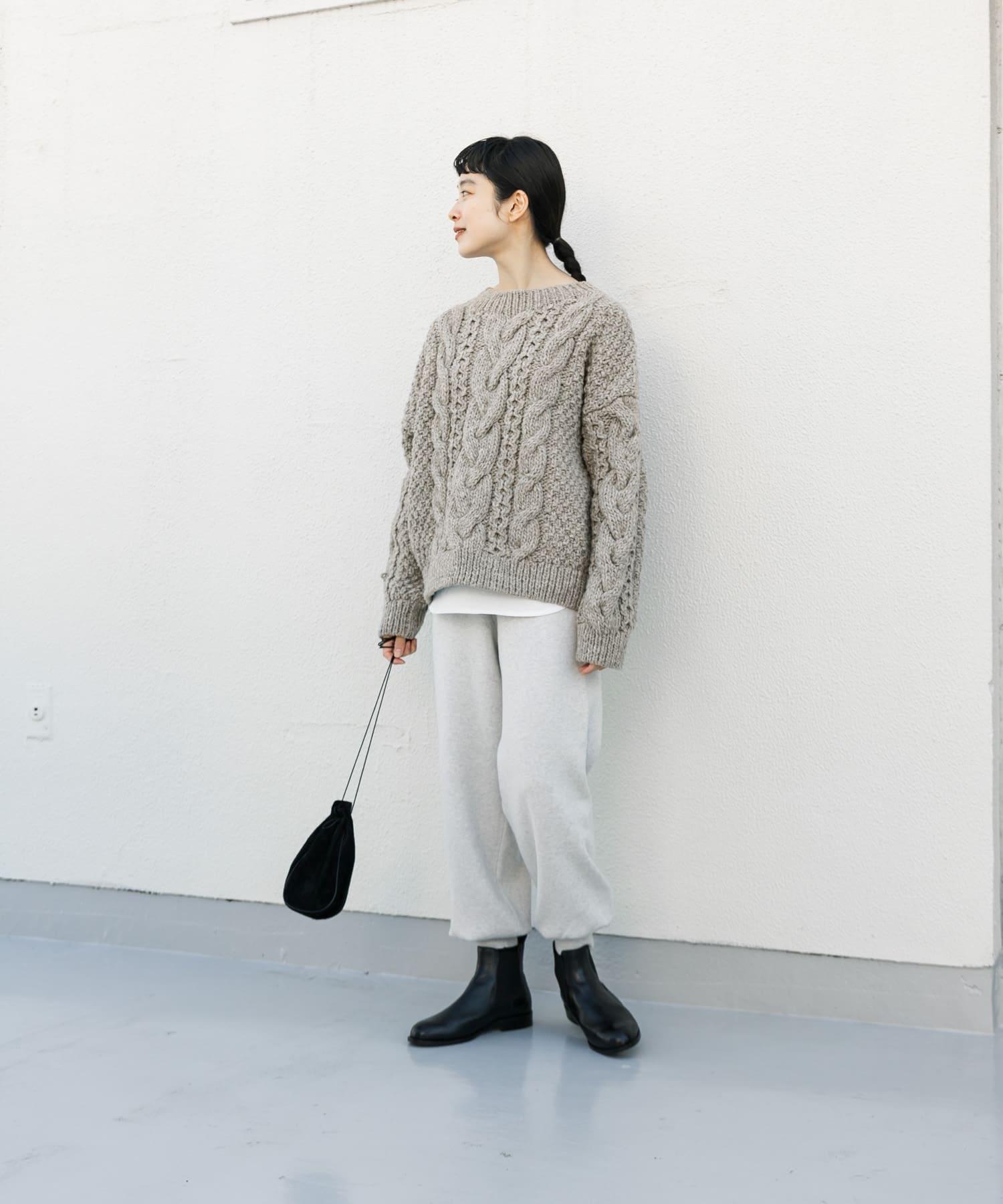 ペルーアランクルーネックニット