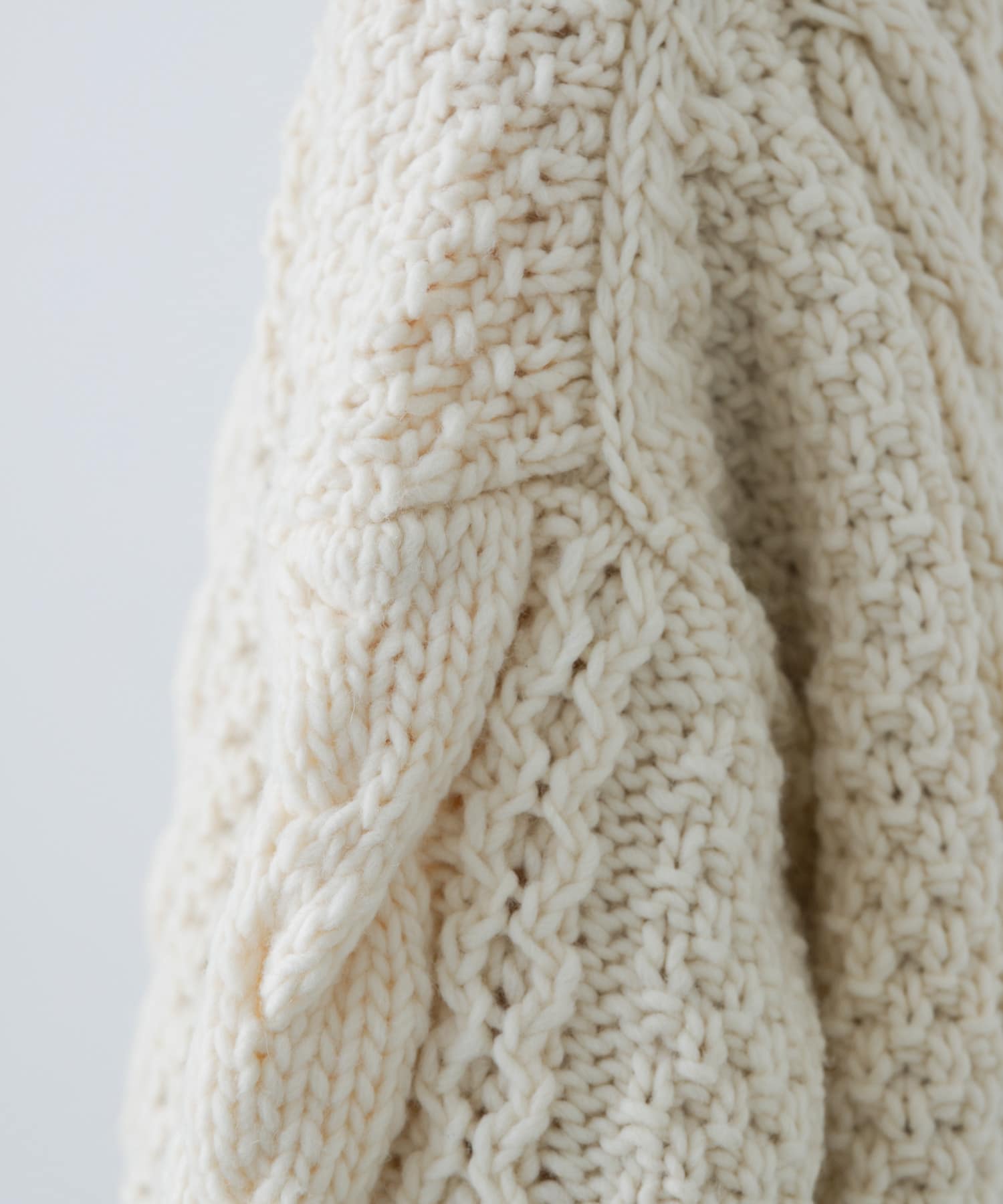 ペルーアランクルーネックニット