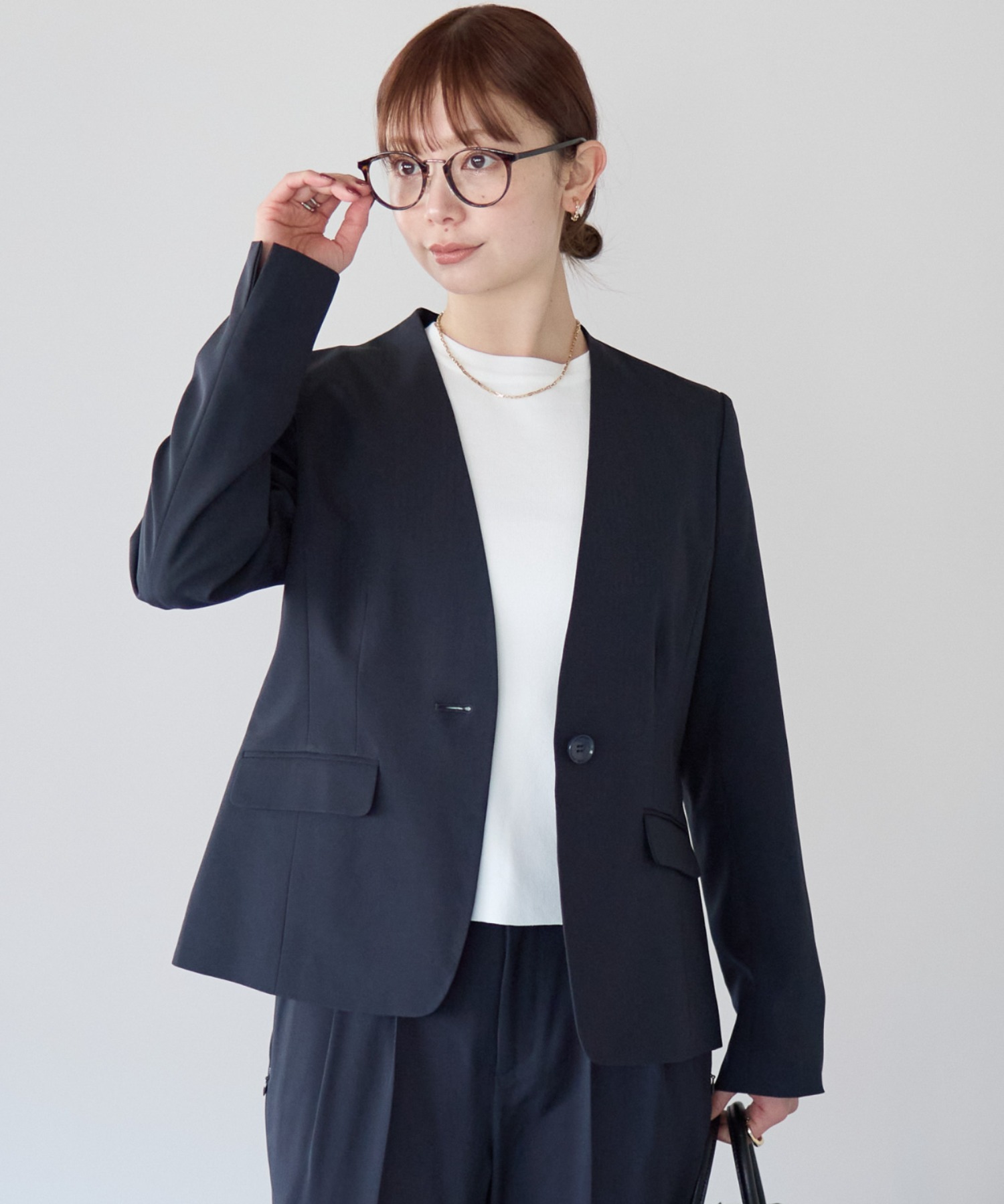 model:166cm　着用サイズ：11号　着用カラー：ネイビー