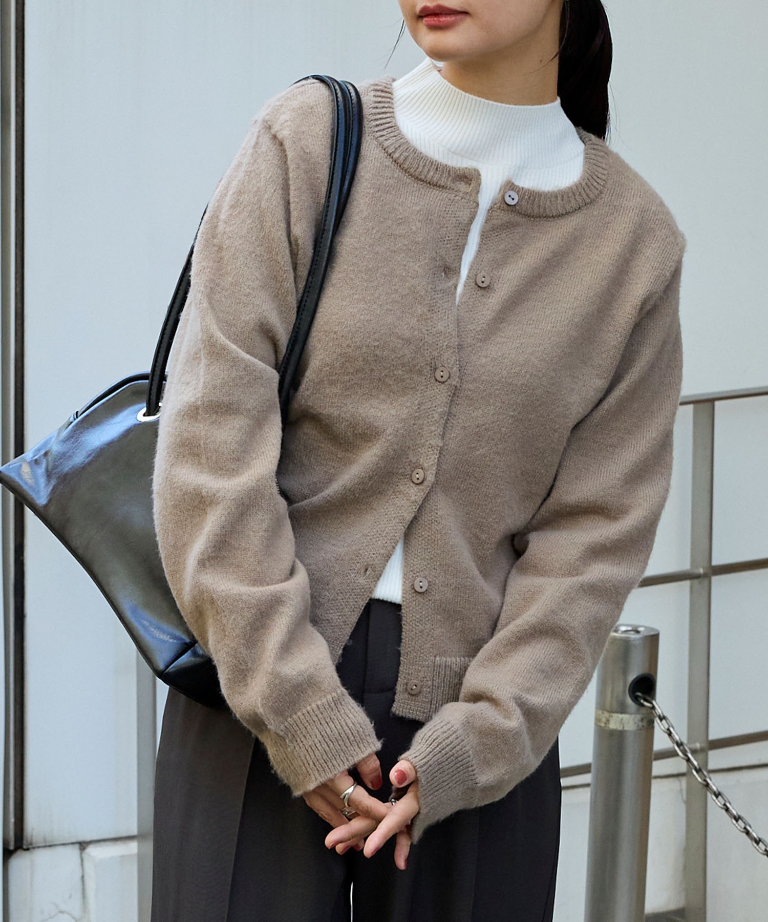 2WAYクルーネックモヘアタッチニットカーディガン MONO-MART