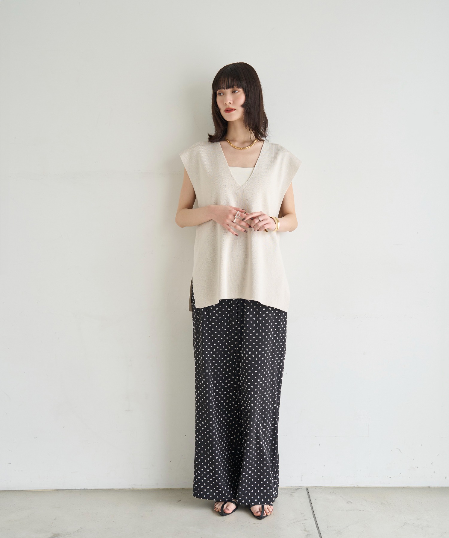 model：H166　着用サイズ：M