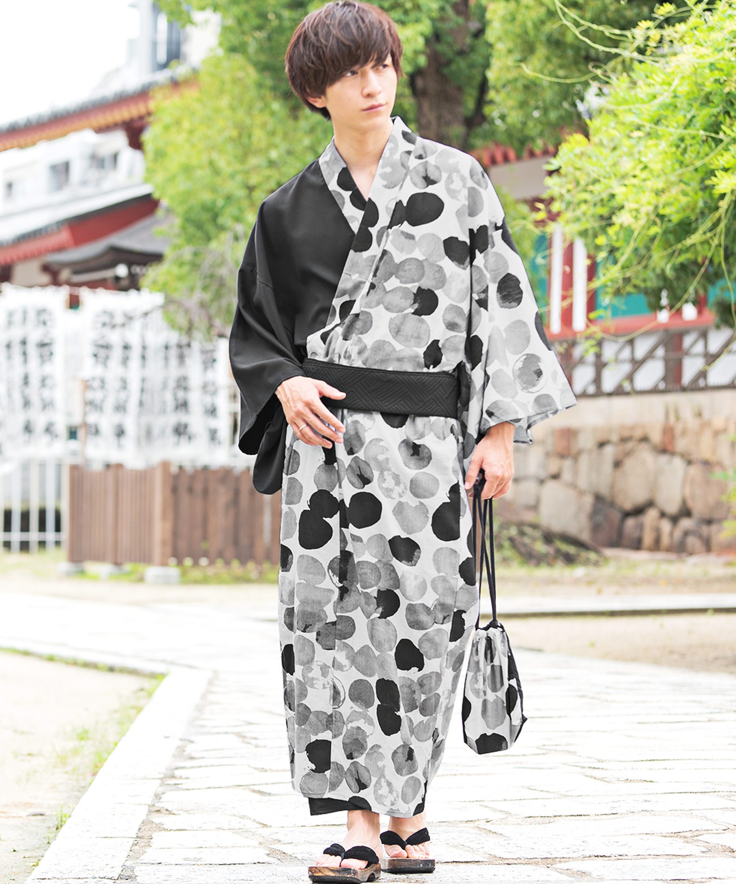 4点セット 発売モデル 浴衣 下駄 帯 巾着 サークルアート柄切替浴衣