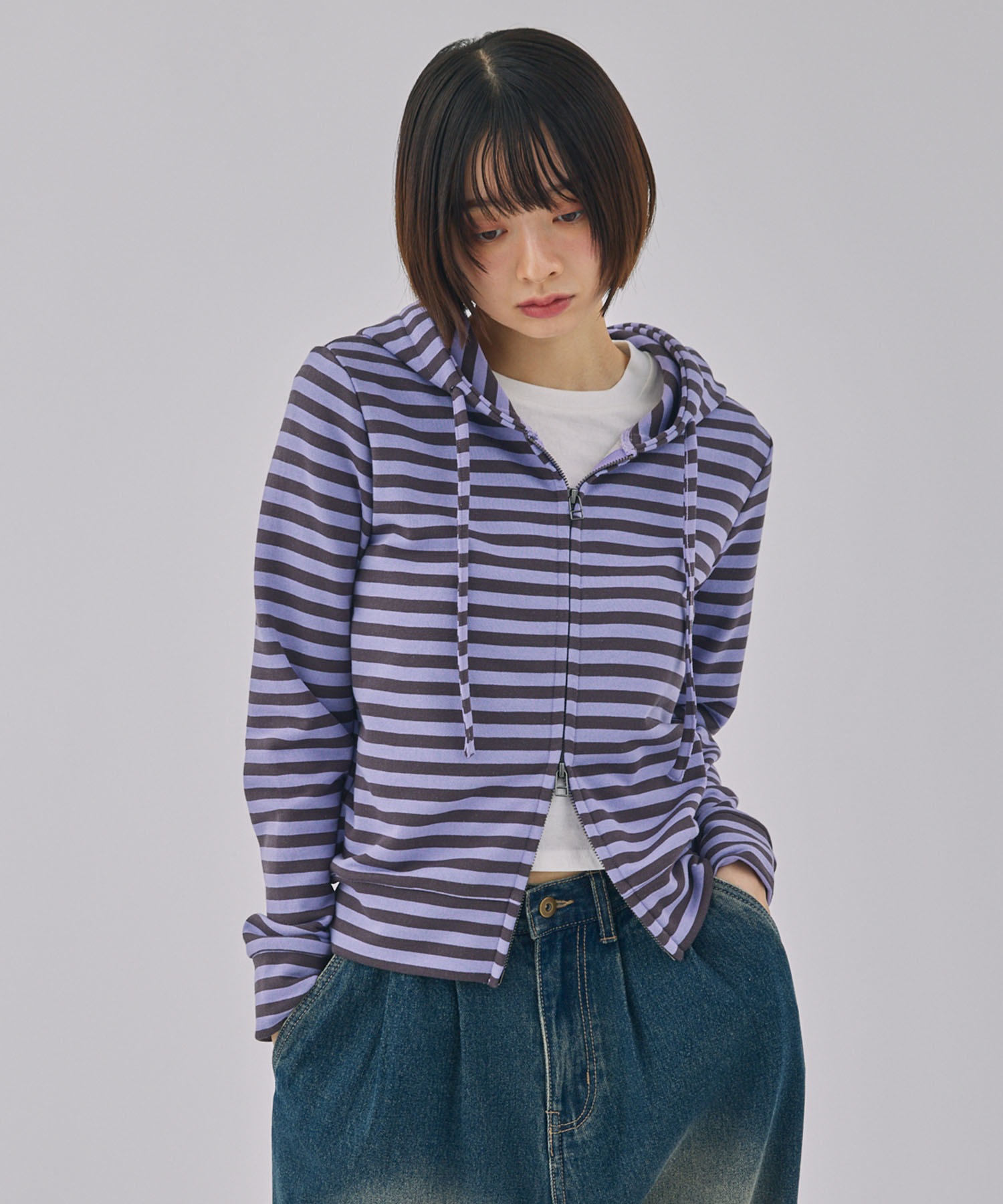 【アーバンアウトフィッターズ】パーカー　フーディ　カラフルボーダー　カジュアル 韓国 レディース 虹色 レインボー カラフル ボーダー パーカー 冬