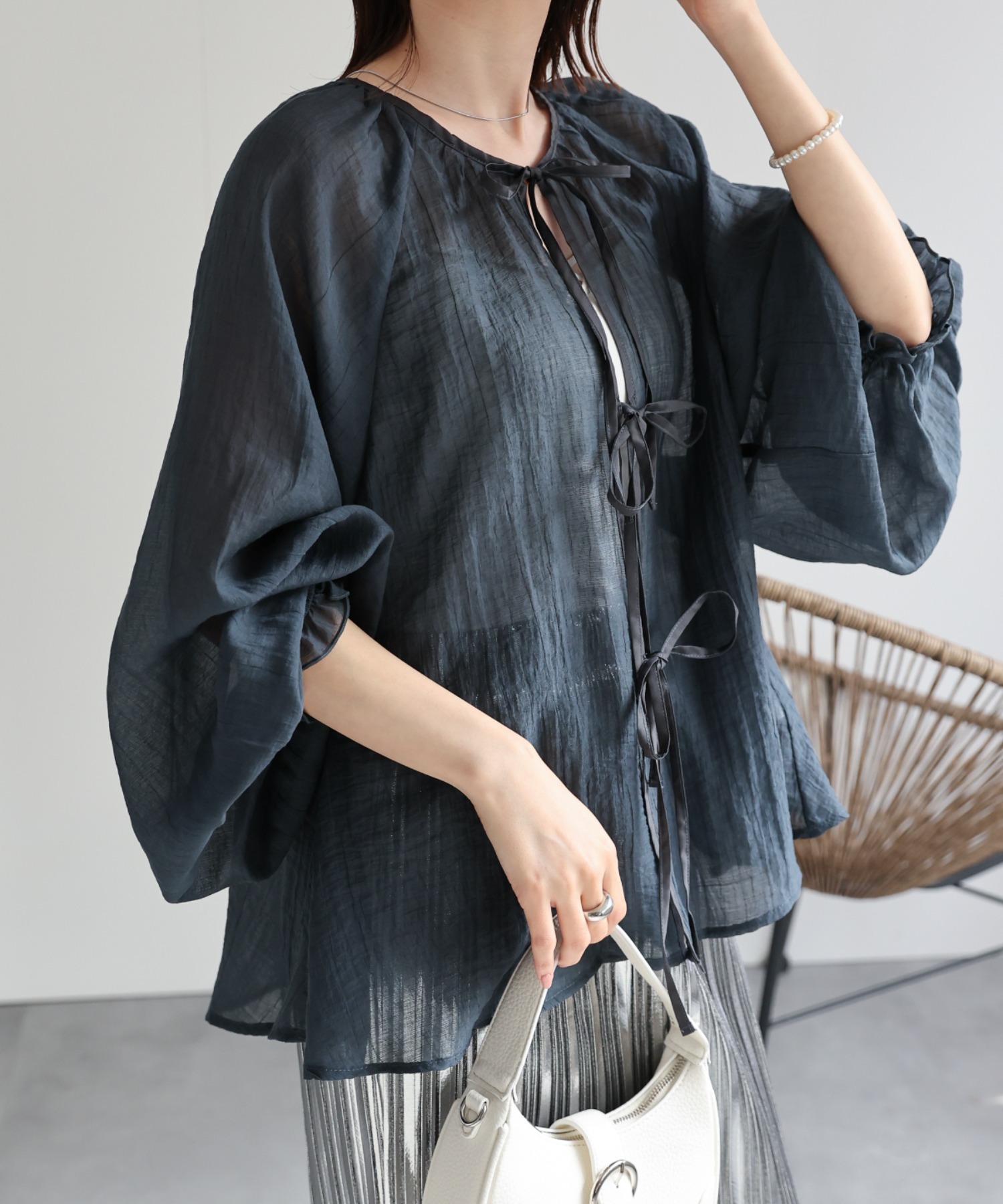 model：162cm 着用サイズ：F
