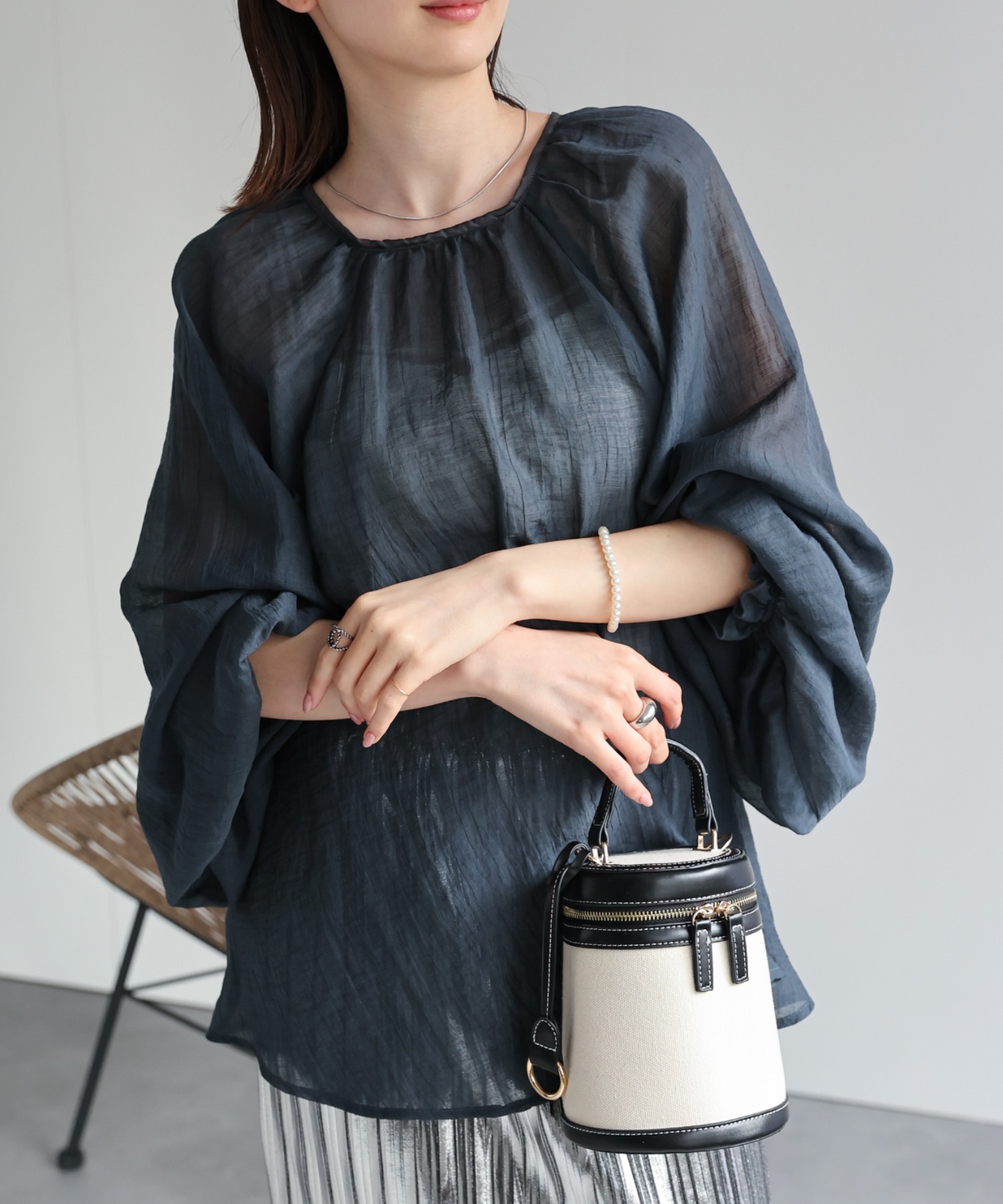 model：162cm 着用サイズ：F