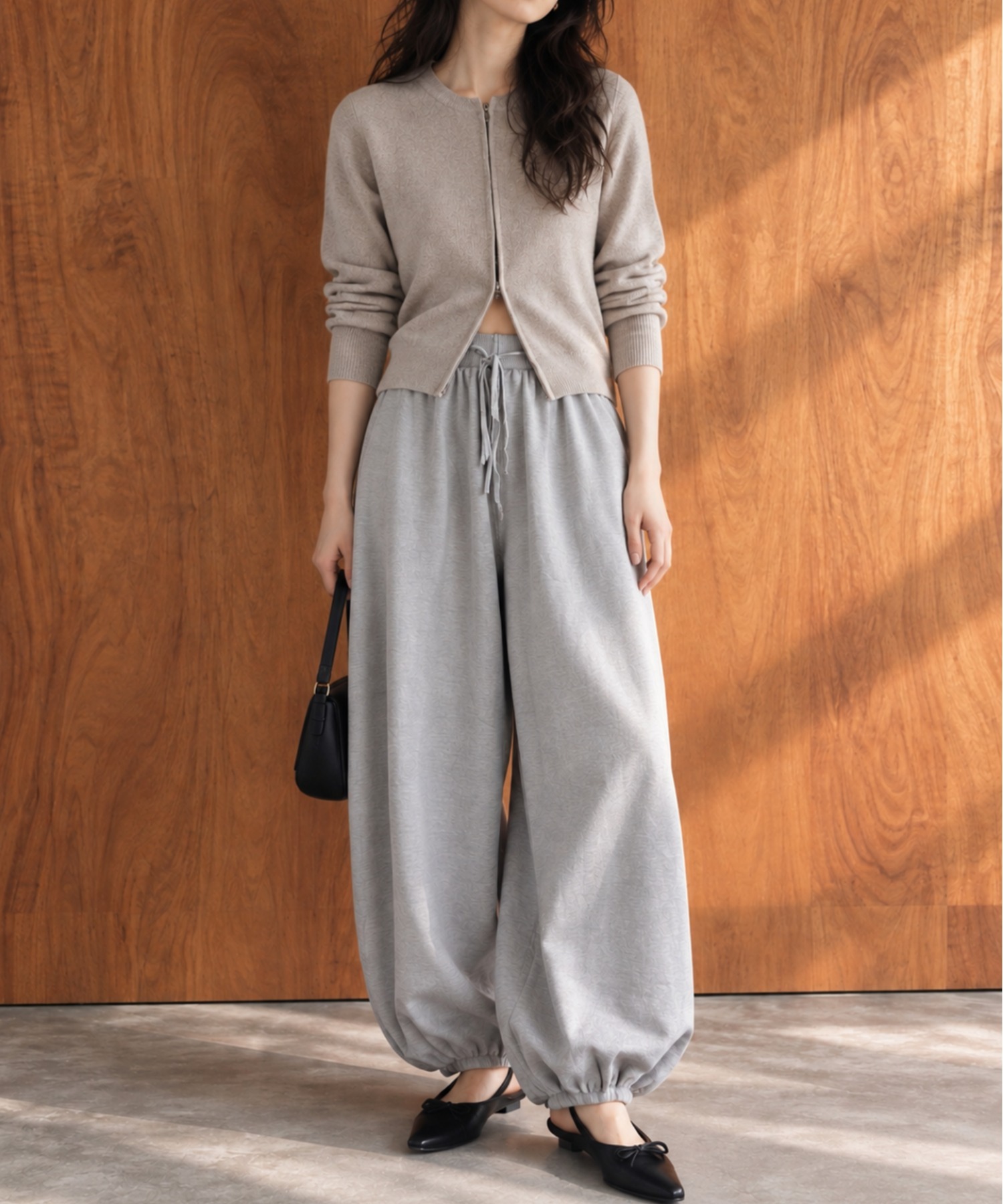 モデル身長：158cm
着用サイズ：FREE