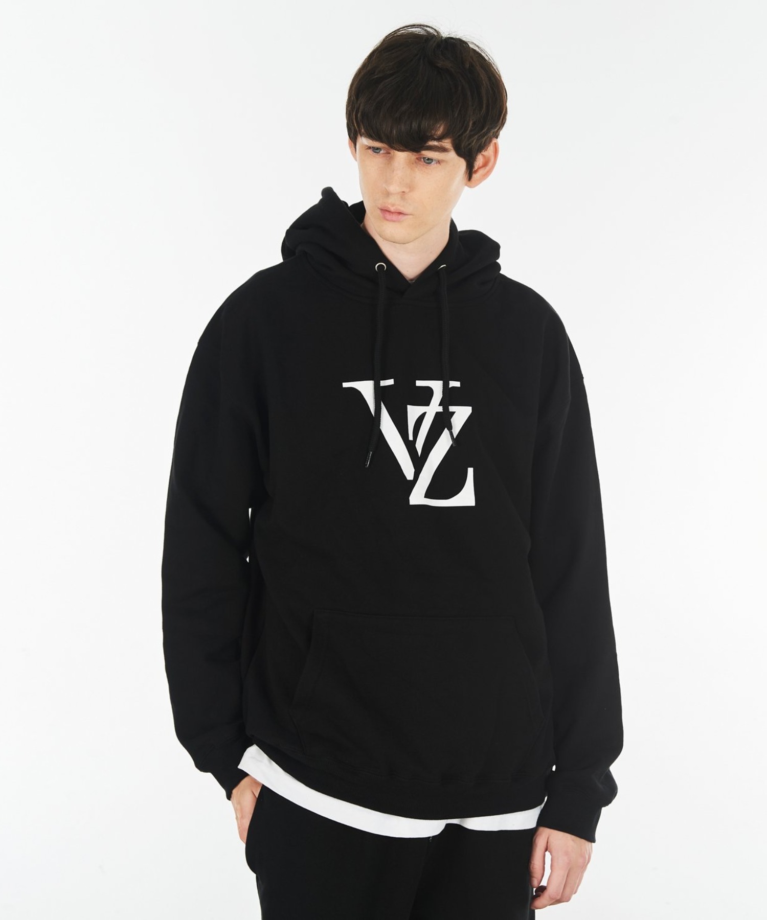 A'GEM/9 × .kom『VARZAR/バザール』MONOGRAM WHITE BIG LOGO HOOD