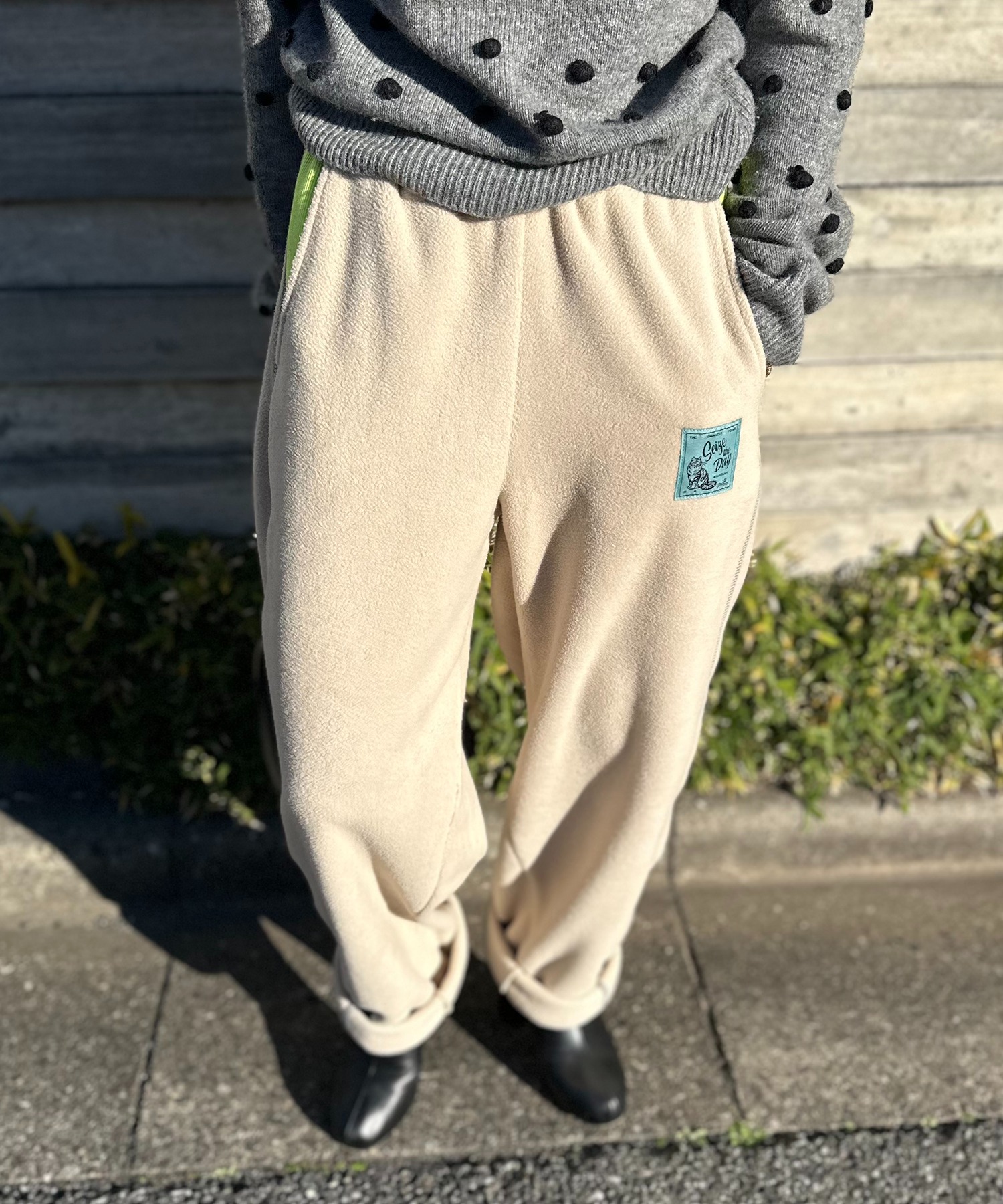 ベージュ　※裾を折り返して着用
model:154cm 着用サイズ:FREE
