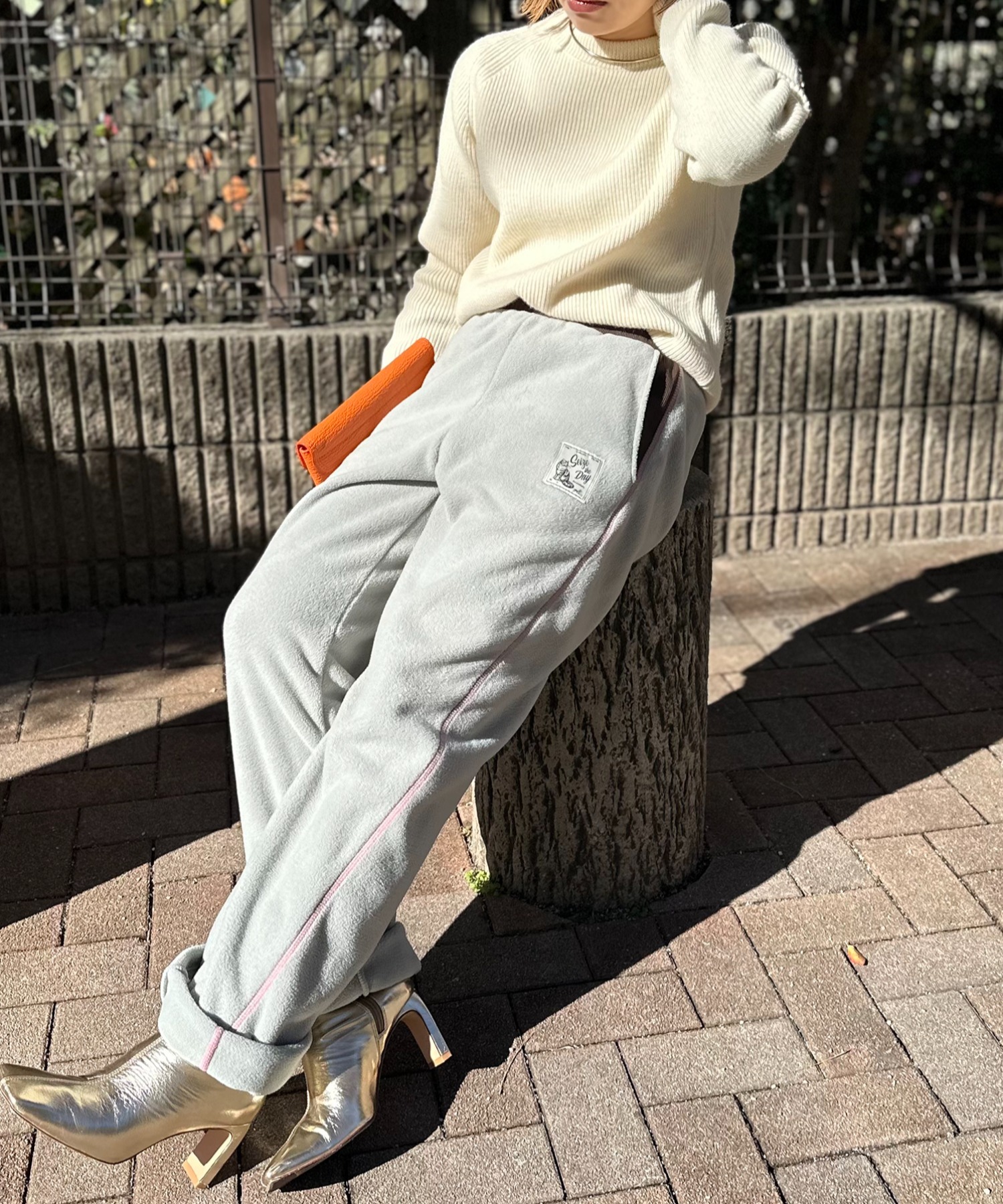 グレー
model:154cm 着用サイズ:FREE