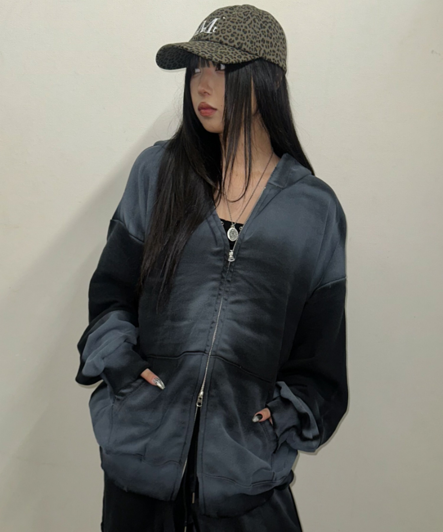 A'GEM/9 × .kom 『A'gem/エージェム』スモークグラデーションジップ