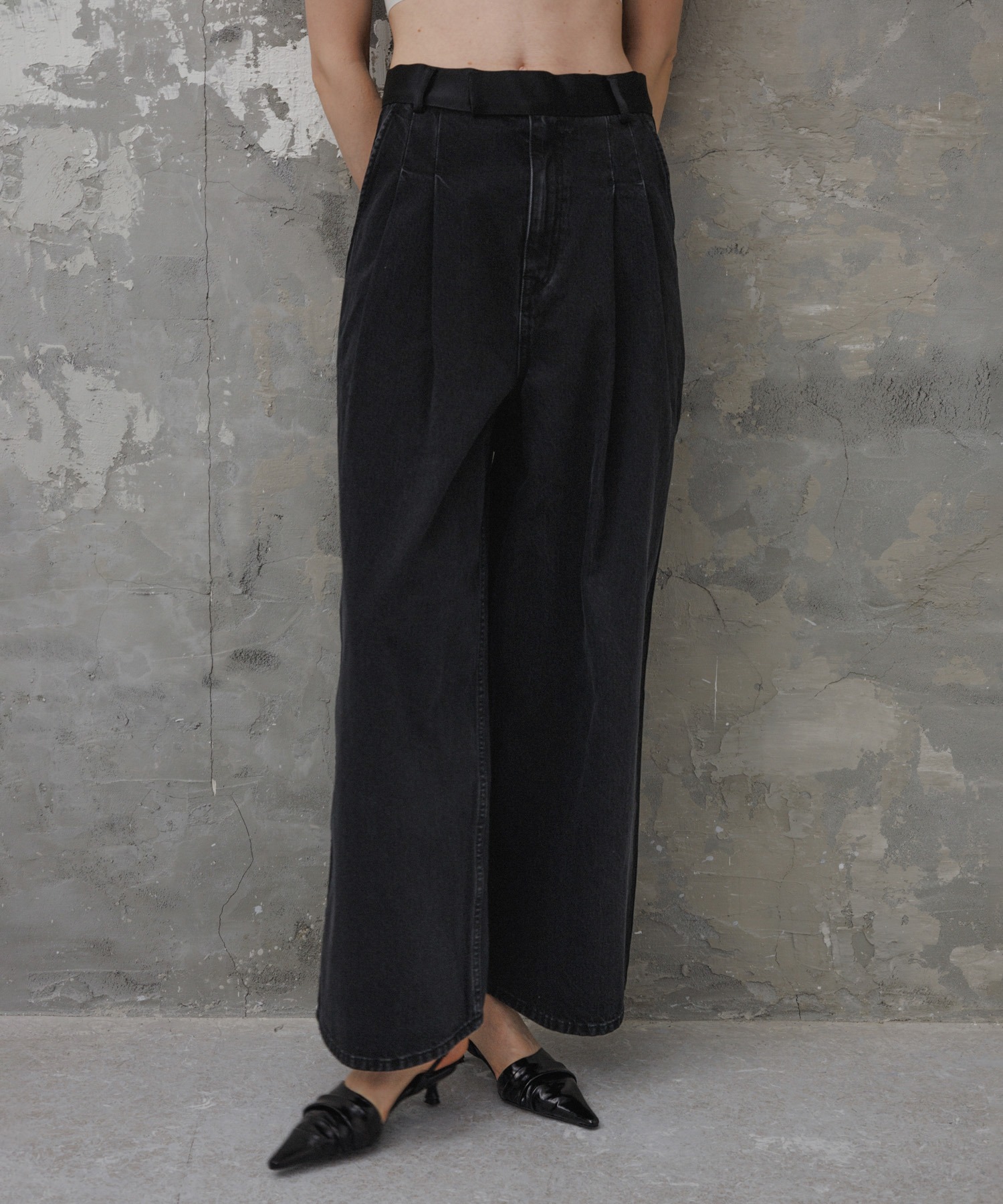 【EMOELLE】・【サステナブル】ドレスデニムパンツ