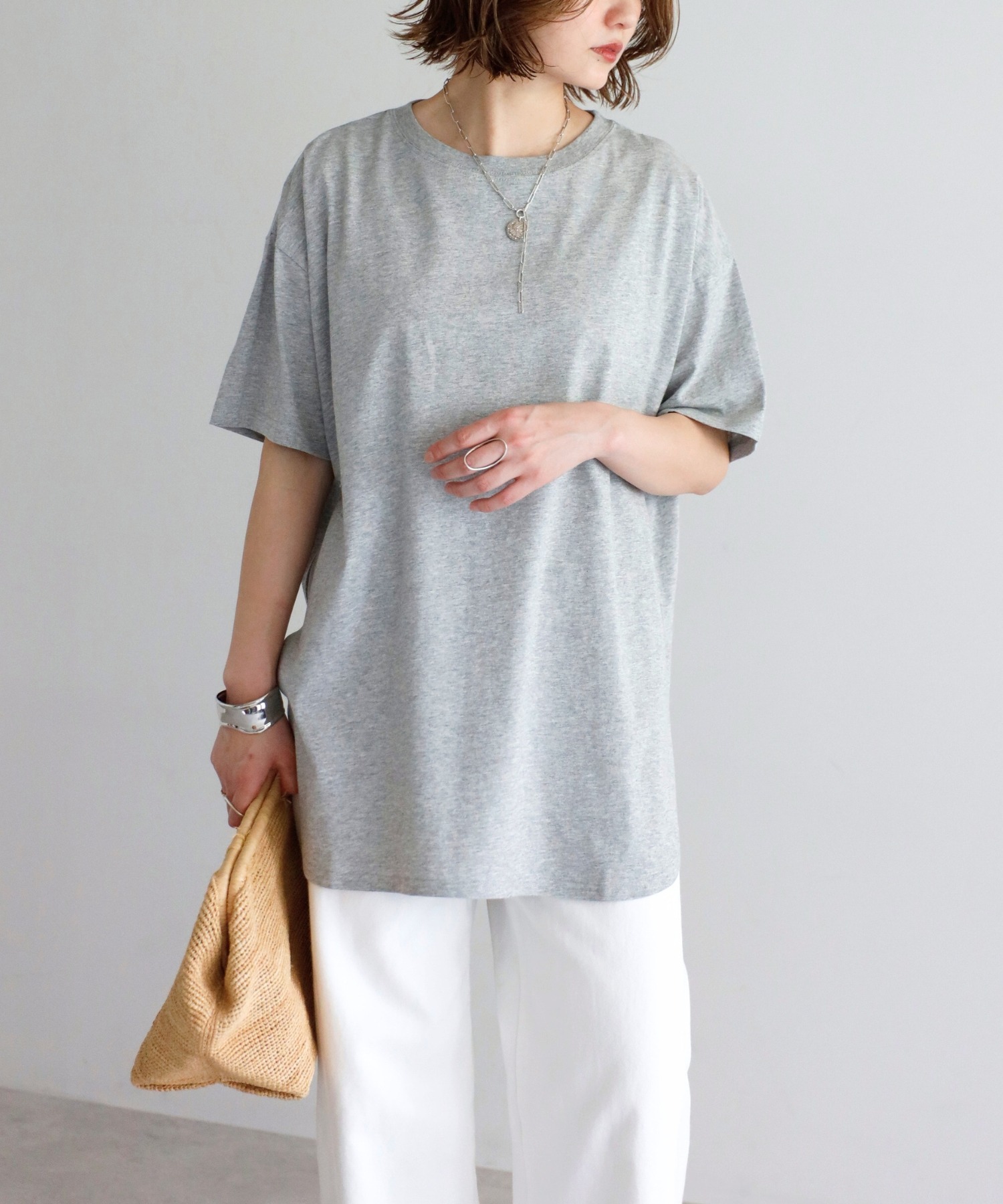 model：H158 着用サイズ：FREE