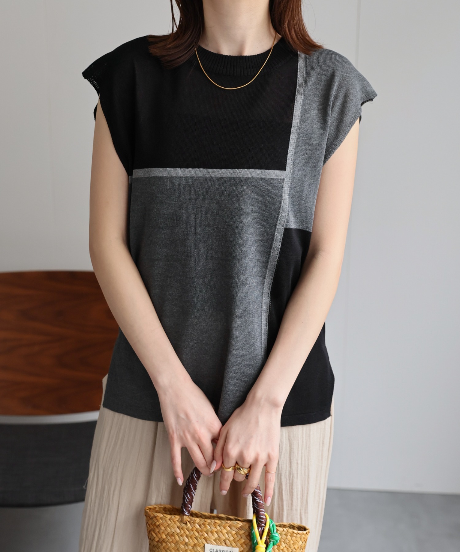 model：162㎝着用サイズ：F