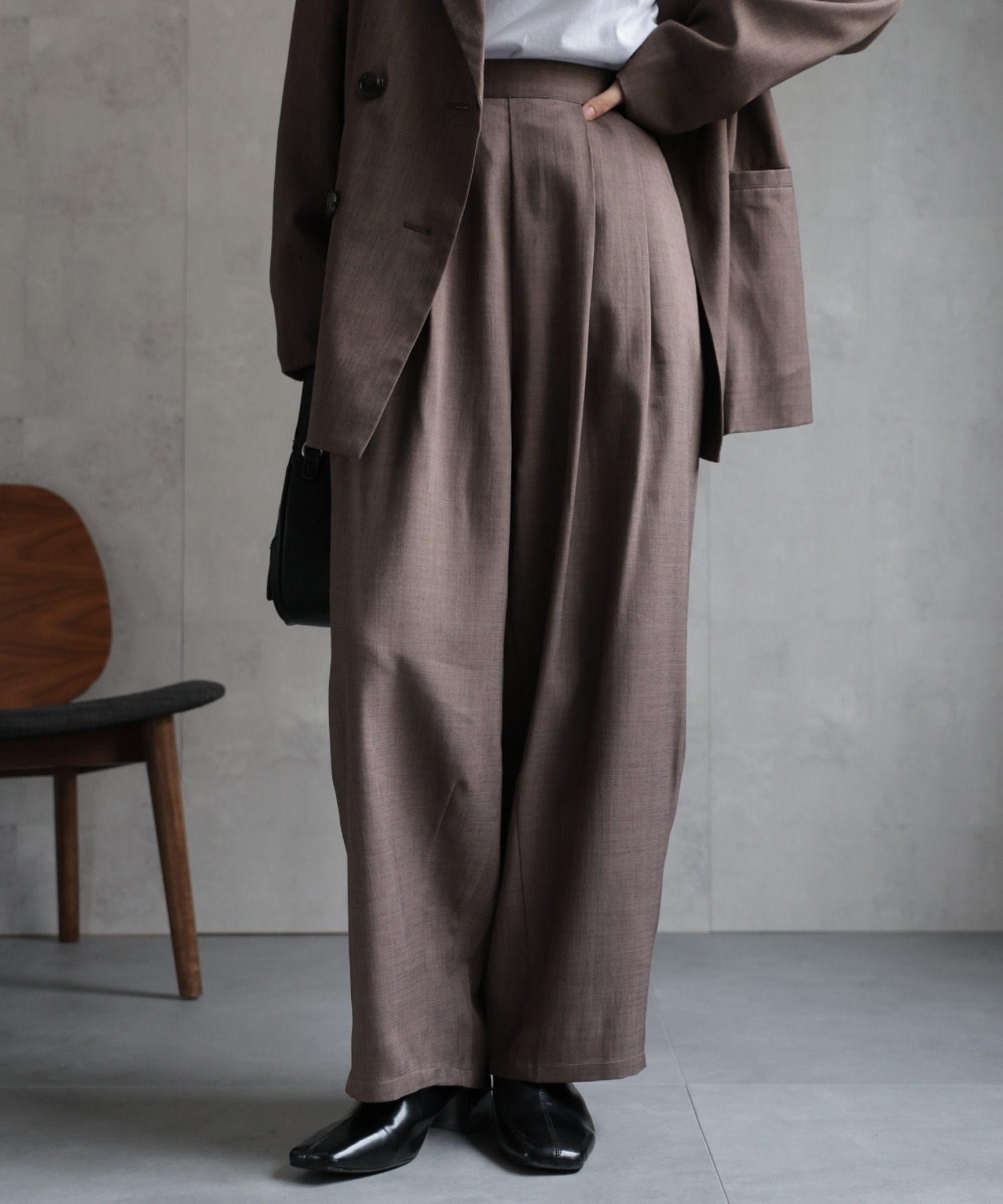 model：156cm 着用サイズ：MEDIUM